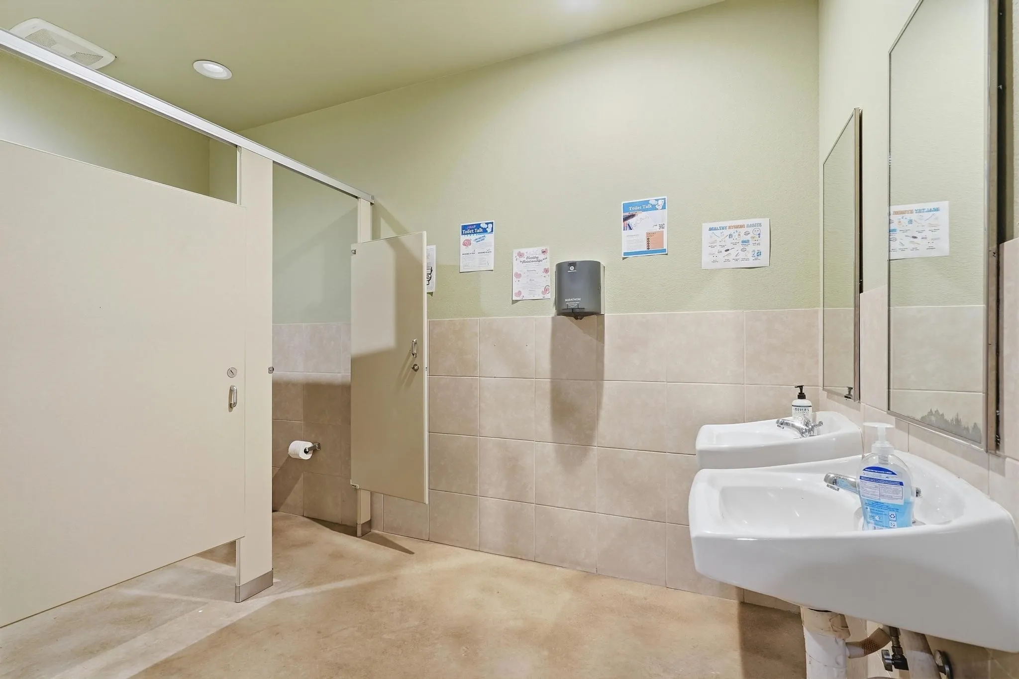 Office For Sale in Taylor County , 2769 S Treadaway Boulevard, Abilene, Texas 79602, 0, 0, Garage spaces, 0 Sqft, built in 2017, Preowned, mls#21223115, Real Estate Agent in Abilene, Homes For Sale in Taylor county, Homes For Sale in Abilene, Realtor in Abilene Texas, Real Estate Brokerage Independent Realty Texas, Luminita Cordes Realtor