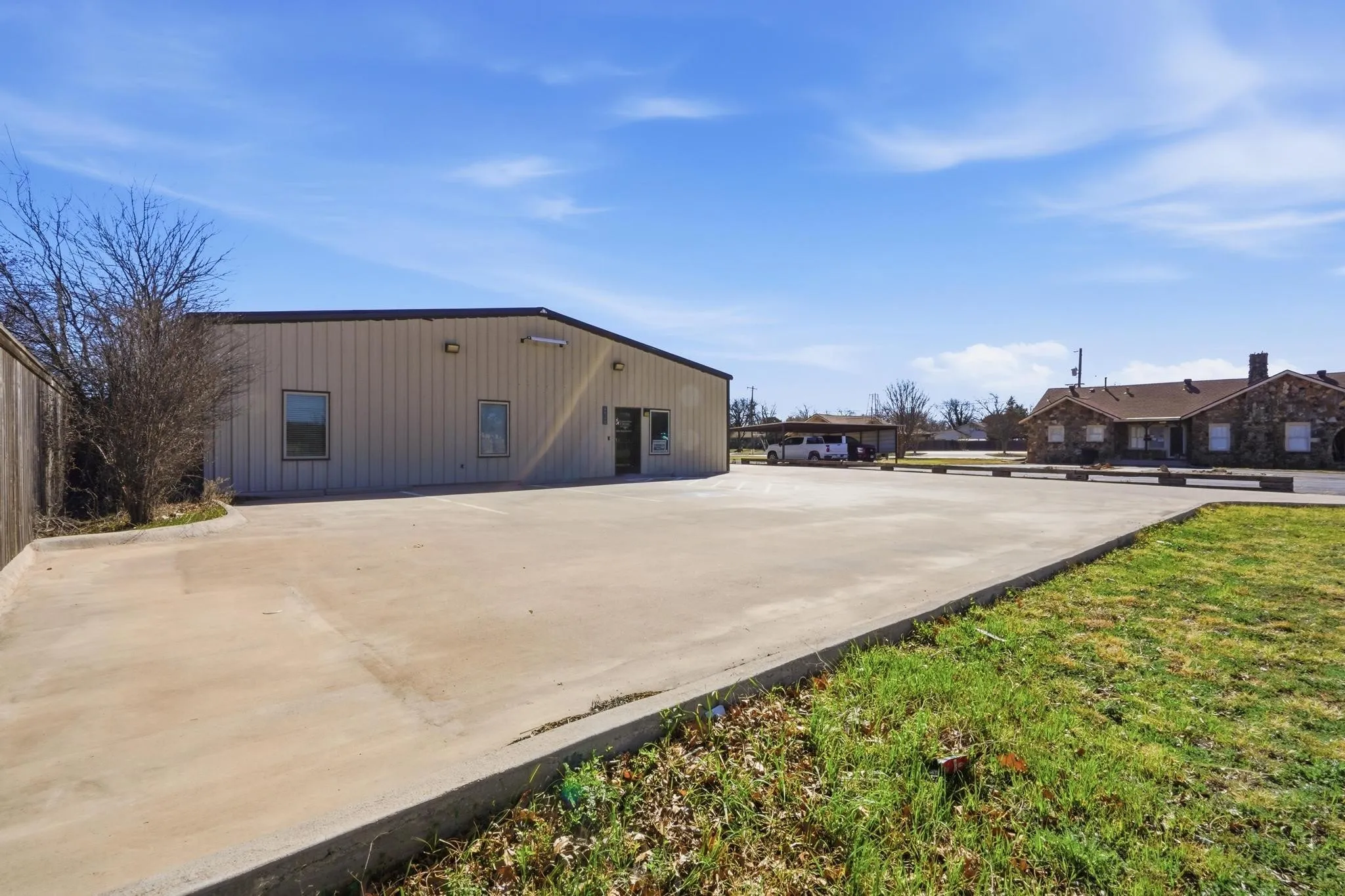 Office For Sale in Taylor County , 2769 S Treadaway Boulevard, Abilene, Texas 79602, 0, 0, Garage spaces, 0 Sqft, built in 2017, Preowned, mls#21223115, Real Estate Agent in Abilene, Homes For Sale in Taylor county, Homes For Sale in Abilene, Realtor in Abilene Texas, Real Estate Brokerage Independent Realty Texas, Luminita Cordes Realtor