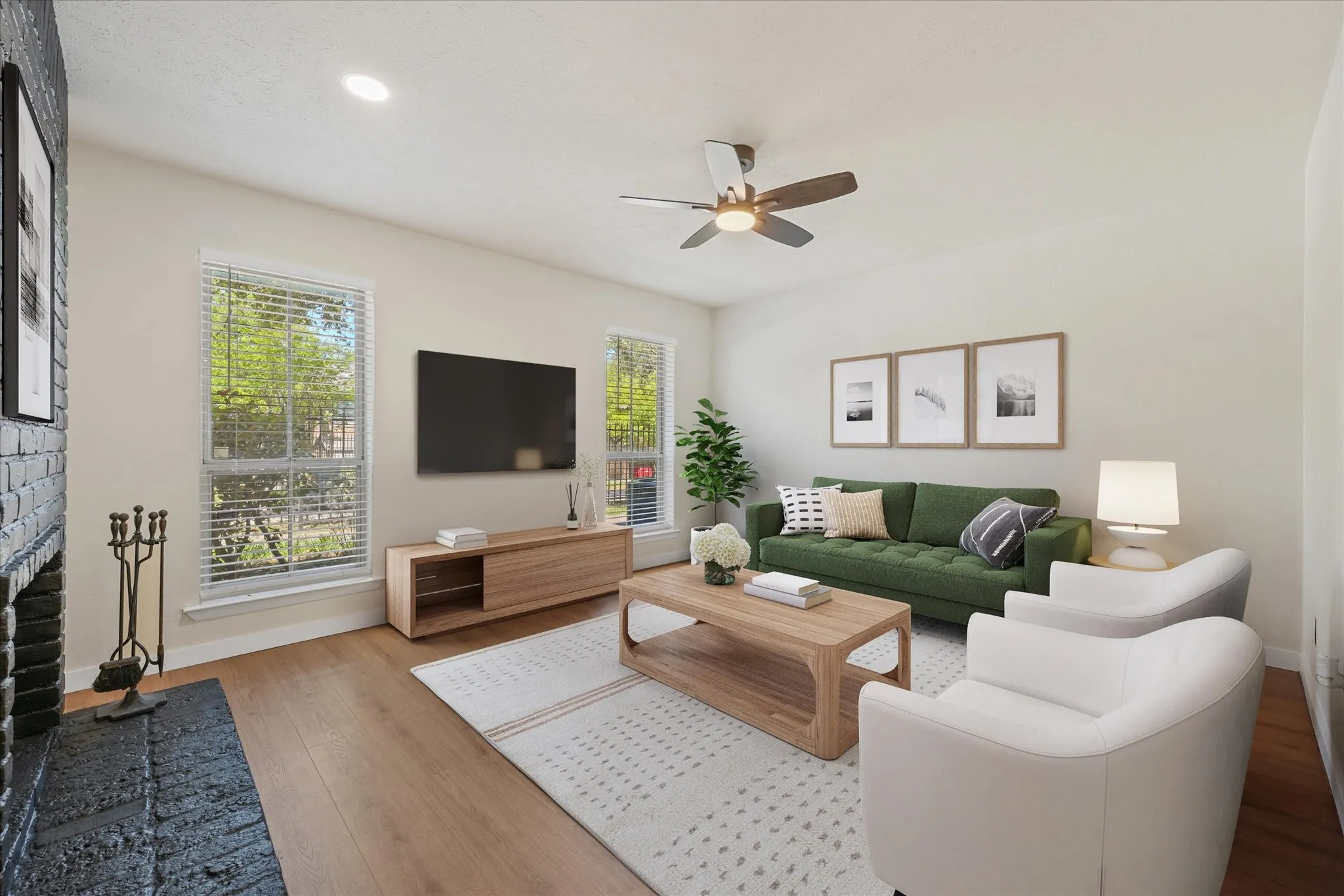 Condominium For Sale in Dallas County , 7510 Holly Hill Drive 152, Dallas, Texas 75231, 2 Bedroom, 3 Bathroom, Garage spaces, 1,179 Sqft, built in 1979, mls#21235805, Real Estate Agent in Dallas, Homes For Sale in Dallas county, Homes For Sale in Dallas, Realtor in Dallas Texas, Real Estate Brokerage Independent Realty Texas, Luminita Cordes Realtor