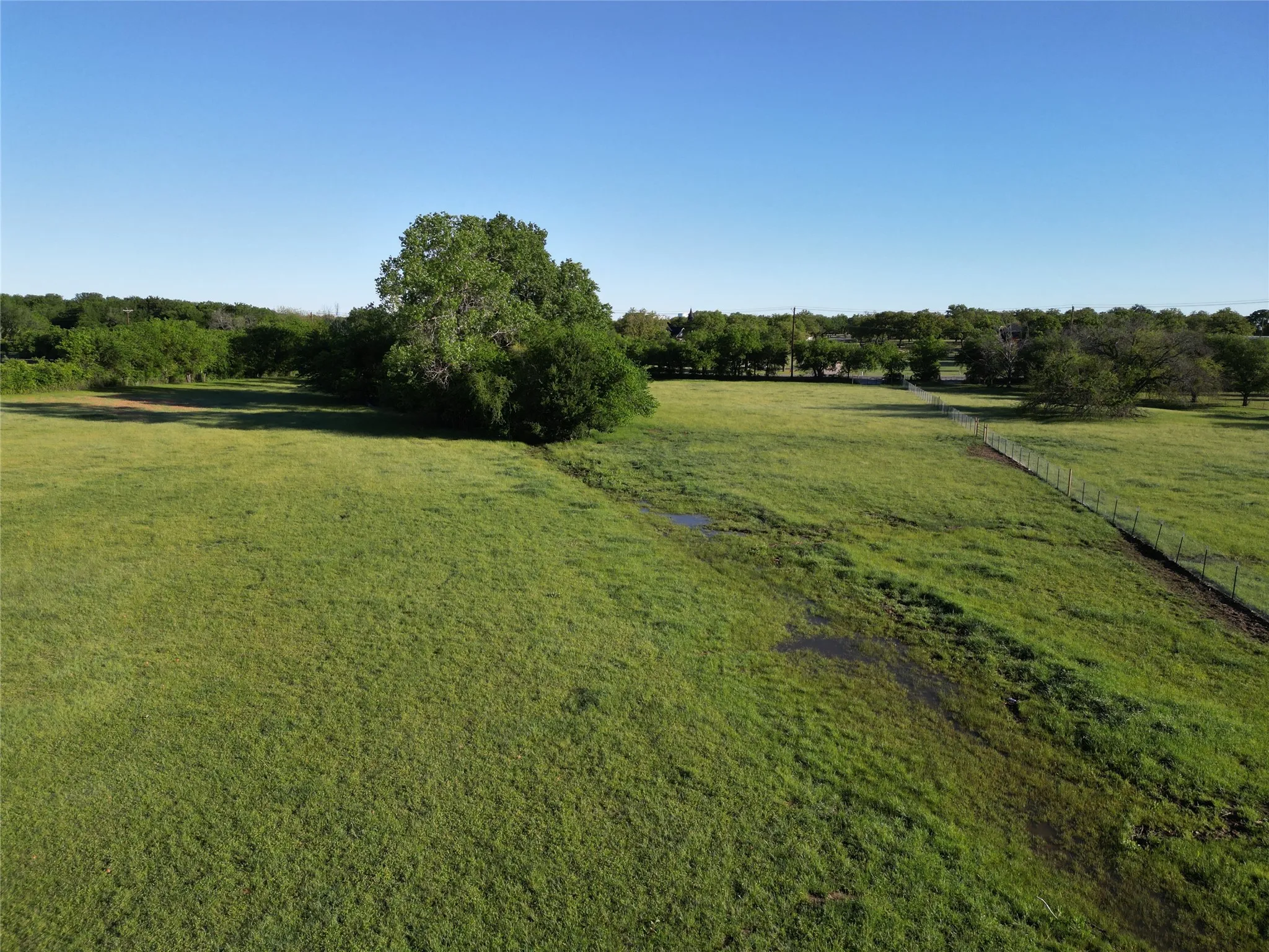 Unimproved Land For Sale in Denton County , 1640 E Jeter Road, Bartonville, Texas 76226, 0, 0, Garage spaces, 0 Sqft, built in 0, mls#21229984, Real Estate Agent in Bartonville, Homes For Sale in Denton county, Homes For Sale in Bartonville, Realtor in Bartonville Texas, Real Estate Brokerage Independent Realty Texas, Luminita Cordes Realtor