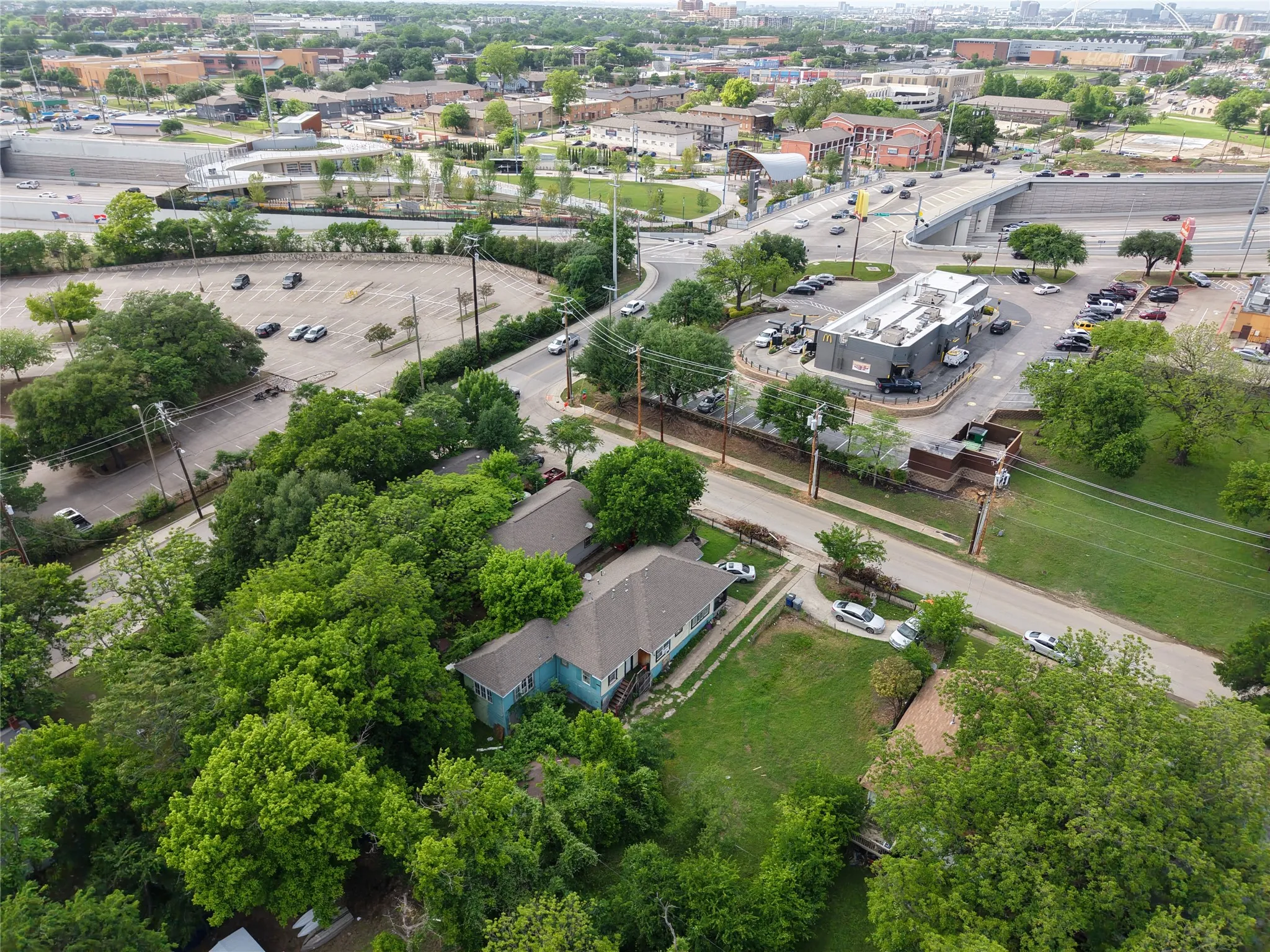 Improved Land For Sale in Dallas County , 814 E 12th Street, Dallas, Texas 75203, 0, 0, Garage spaces, 0 Sqft, built in 0, Price $1,300,000, mls#21233864, Real Estate Agent in Dallas, Homes For Sale in Dallas county, Homes For Sale in Dallas, Realtor in Dallas Texas, Real Estate Brokerage Independent Realty Texas, Luminita Cordes Realtor
