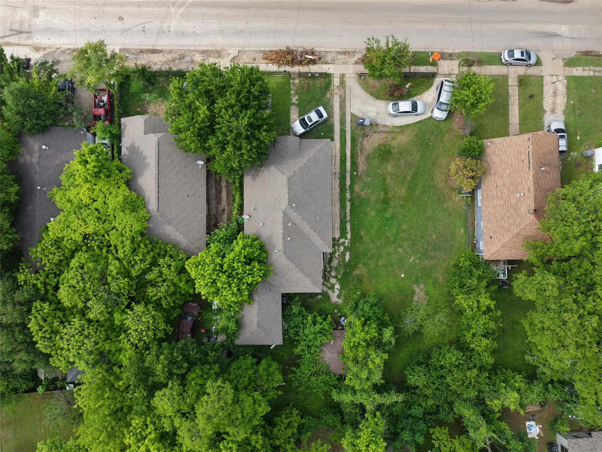Improved Land For Sale in Dallas County , 814 E 12th Street, Dallas, Texas 75203, 0, 0, Garage spaces, 0 Sqft, built in 0, Price $1,300,000, mls#21233864, Real Estate Agent in Dallas, Homes For Sale in Dallas county, Homes For Sale in Dallas, Realtor in Dallas Texas, Real Estate Brokerage Independent Realty Texas, Luminita Cordes Realtor