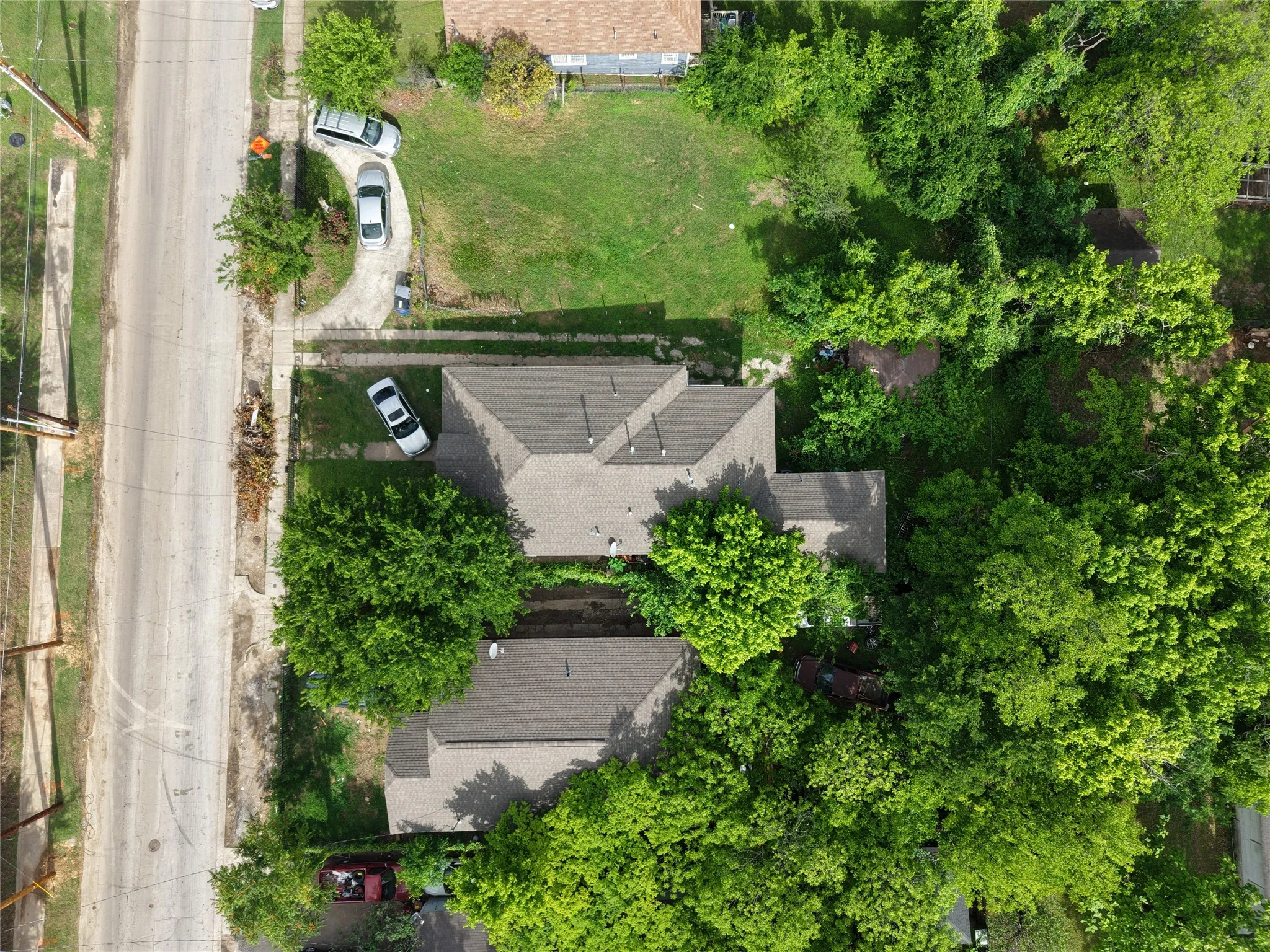 Improved Land For Sale in Dallas County , 814 E 12th Street, Dallas, Texas 75203, 0, 0, Garage spaces, 0 Sqft, built in 0, Price $1,300,000, mls#21233864, Real Estate Agent in Dallas, Homes For Sale in Dallas county, Homes For Sale in Dallas, Realtor in Dallas Texas, Real Estate Brokerage Independent Realty Texas, Luminita Cordes Realtor
