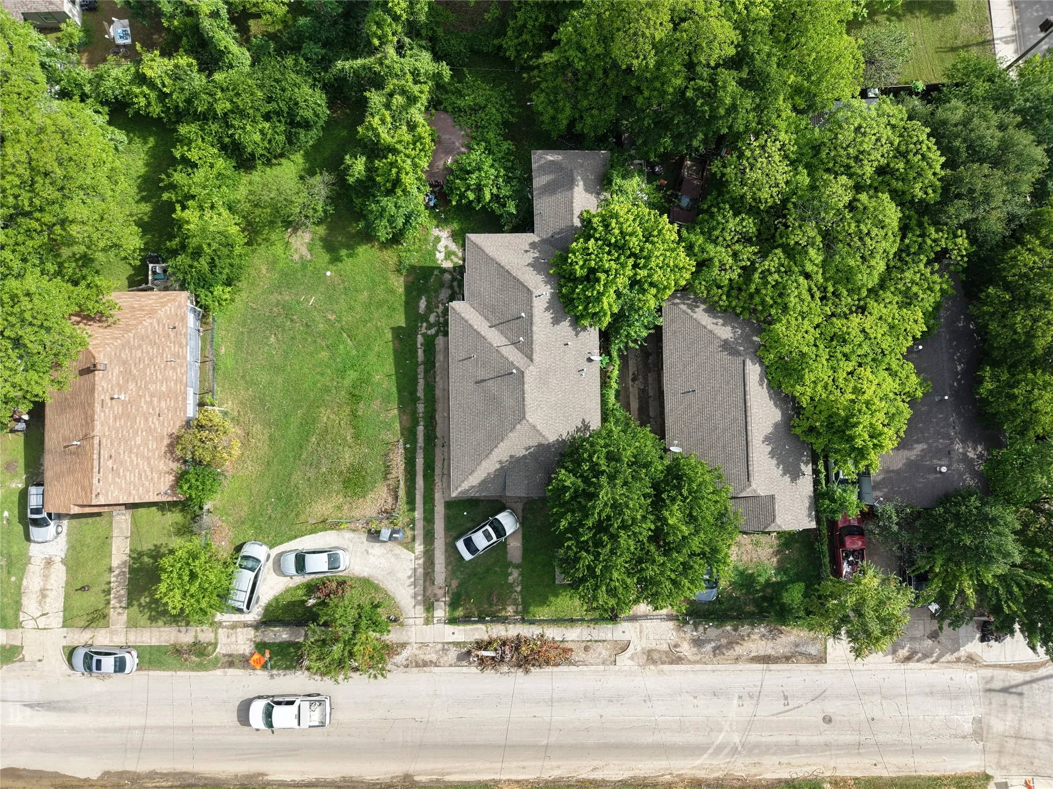 Improved Land For Sale in Dallas County , 814 E 12th Street, Dallas, Texas 75203, 0, 0, Garage spaces, 0 Sqft, built in 0, Price $1,300,000, mls#21233864, Real Estate Agent in Dallas, Homes For Sale in Dallas county, Homes For Sale in Dallas, Realtor in Dallas Texas, Real Estate Brokerage Independent Realty Texas, Luminita Cordes Realtor
