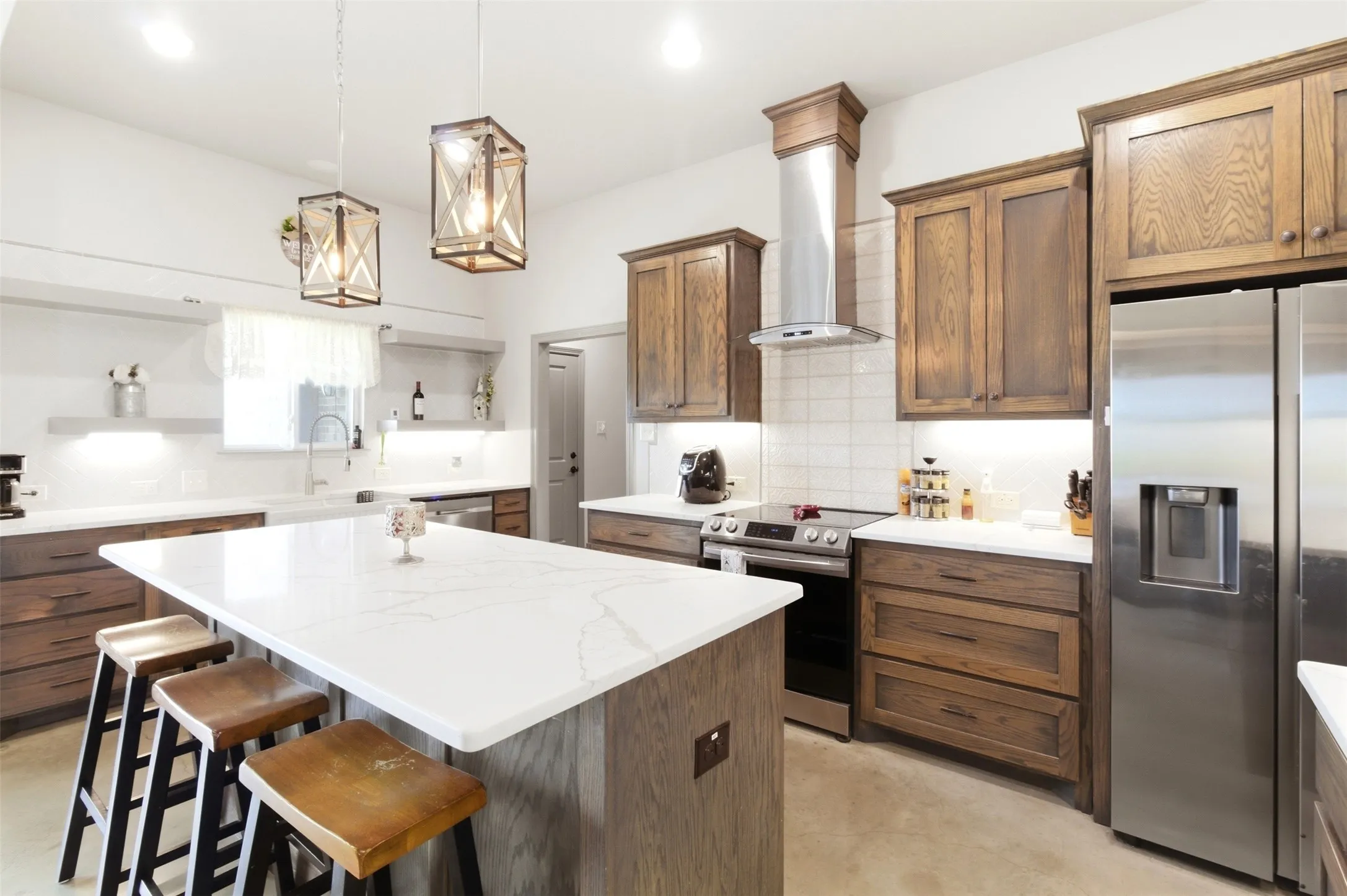 Single Family Residence For Sale in Hunt County , 4299 County Road 1098, Celeste, Texas 75423, 4 Bedroom, 3 Bathroom, Garage spaces, 2,962 Sqft, built in 2020, Preowned, mls#21235842, Real Estate Agent in Celeste, Homes For Sale in Hunt county, Homes For Sale in Celeste, Realtor in Celeste Texas, Real Estate Brokerage Independent Realty Texas, Luminita Cordes Realtor