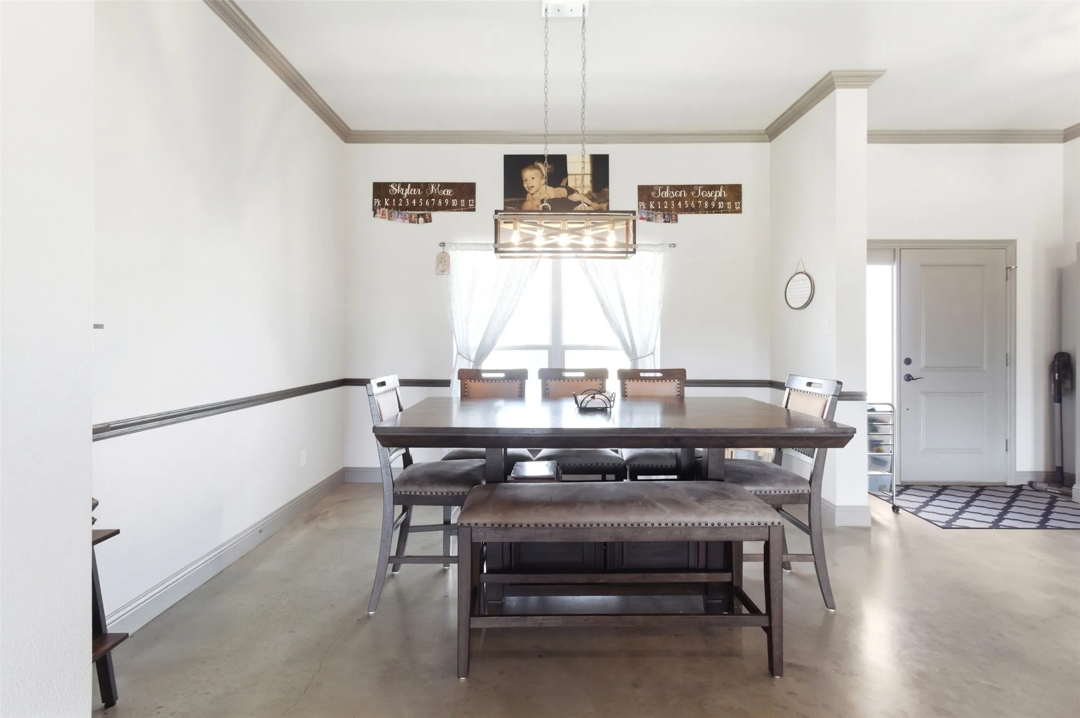 Single Family Residence For Sale in Hunt County , 4299 County Road 1098, Celeste, Texas 75423, 4 Bedroom, 3 Bathroom, Garage spaces, 2,962 Sqft, built in 2020, Preowned, mls#21235842, Real Estate Agent in Celeste, Homes For Sale in Hunt county, Homes For Sale in Celeste, Realtor in Celeste Texas, Real Estate Brokerage Independent Realty Texas, Luminita Cordes Realtor