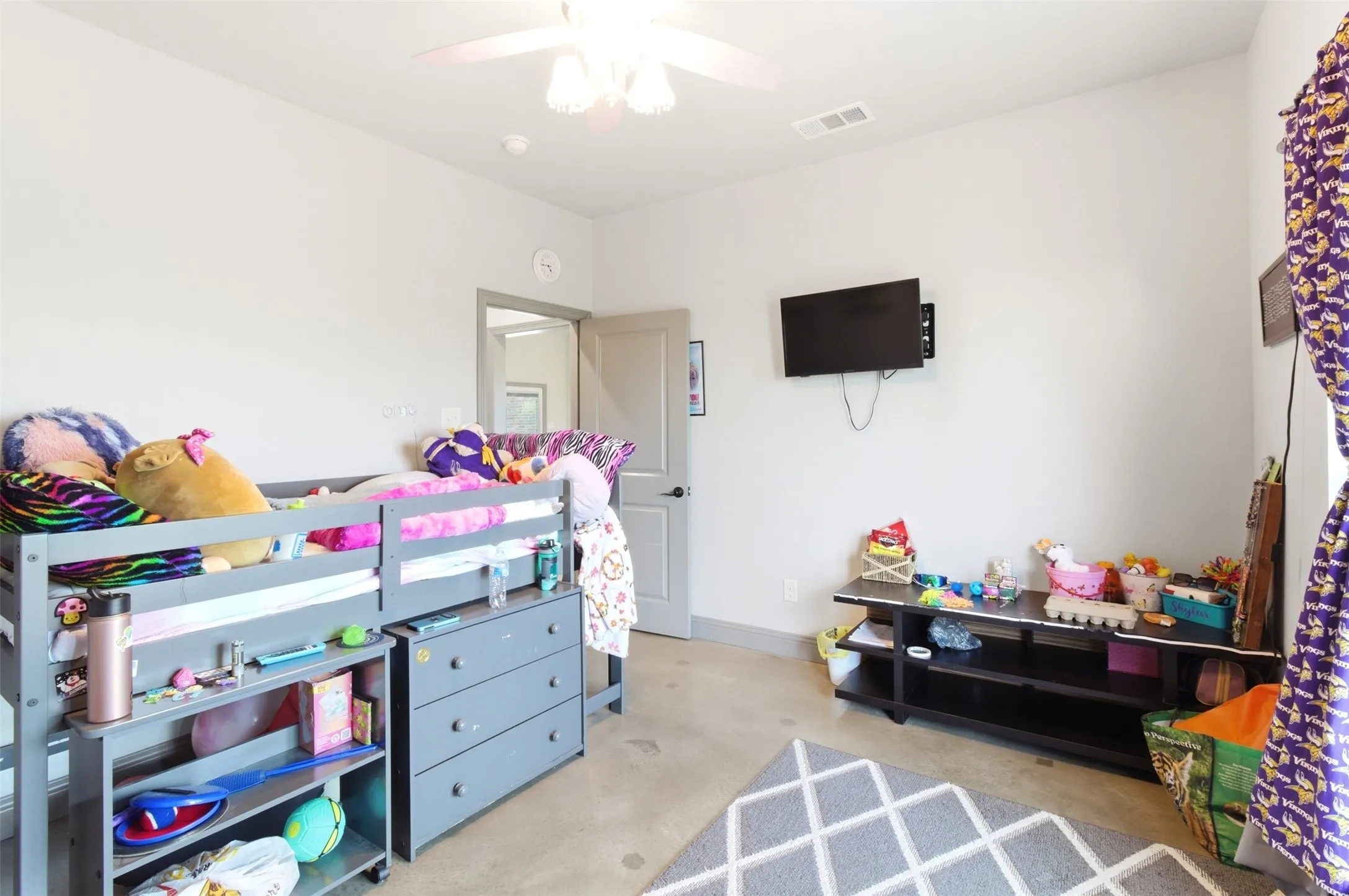 Single Family Residence For Sale in Hunt County , 4299 County Road 1098, Celeste, Texas 75423, 4 Bedroom, 3 Bathroom, Garage spaces, 2,962 Sqft, built in 2020, Preowned, mls#21235842, Real Estate Agent in Celeste, Homes For Sale in Hunt county, Homes For Sale in Celeste, Realtor in Celeste Texas, Real Estate Brokerage Independent Realty Texas, Luminita Cordes Realtor