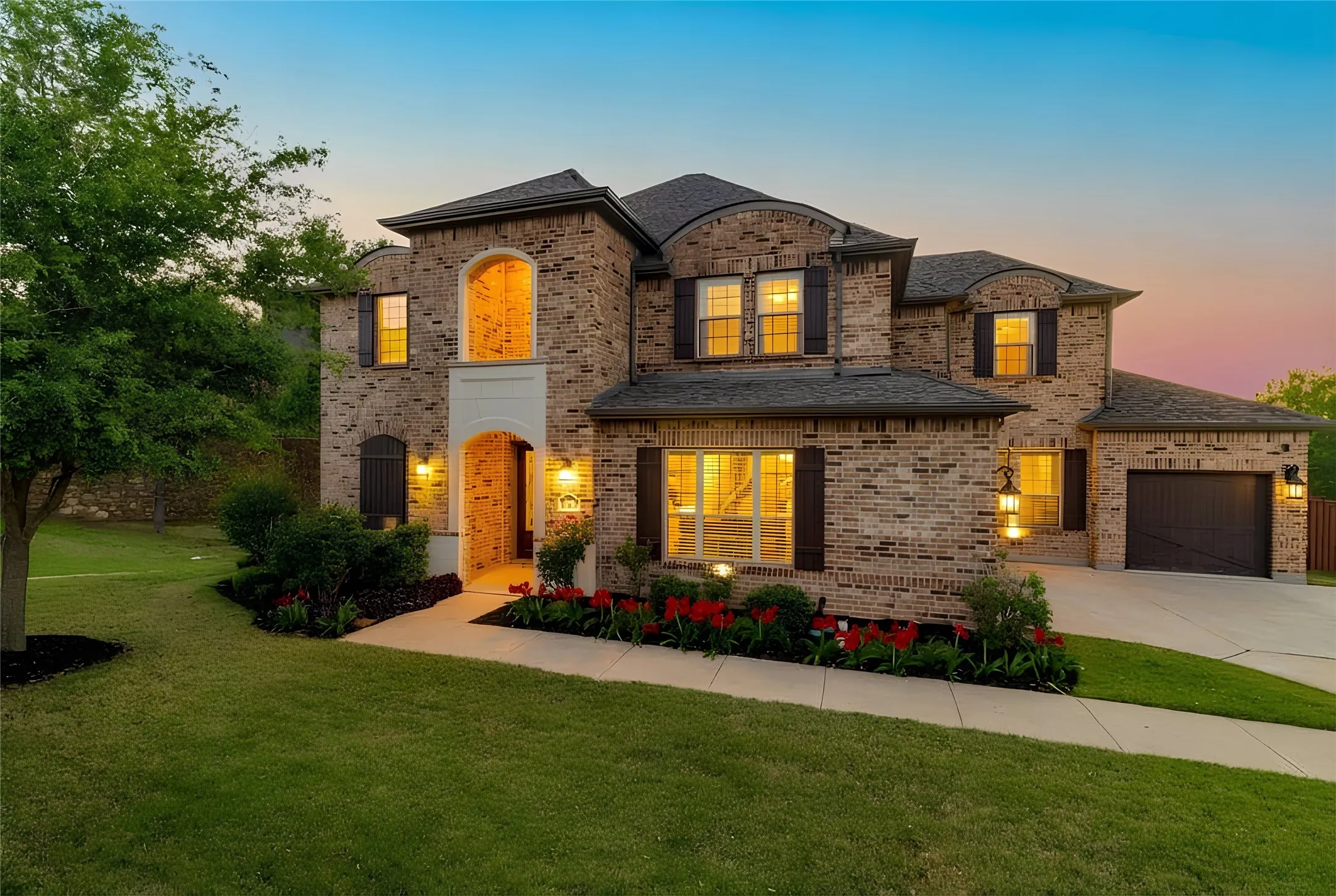 Single Family Residence For Sale in Tarrant County , 1612 Emerald Knoll Court, Keller, Texas 76248, 5 Bedroom, 6 Bathroom, 3 Garage spaces, 5,400 Sqft, built in 2018, Preowned, mls#21234076, Real Estate Agent in Keller, Homes For Sale in Tarrant county, Homes For Sale in Keller, Realtor in Keller Texas, Real Estate Brokerage Independent Realty Texas, Luminita Cordes Realtor