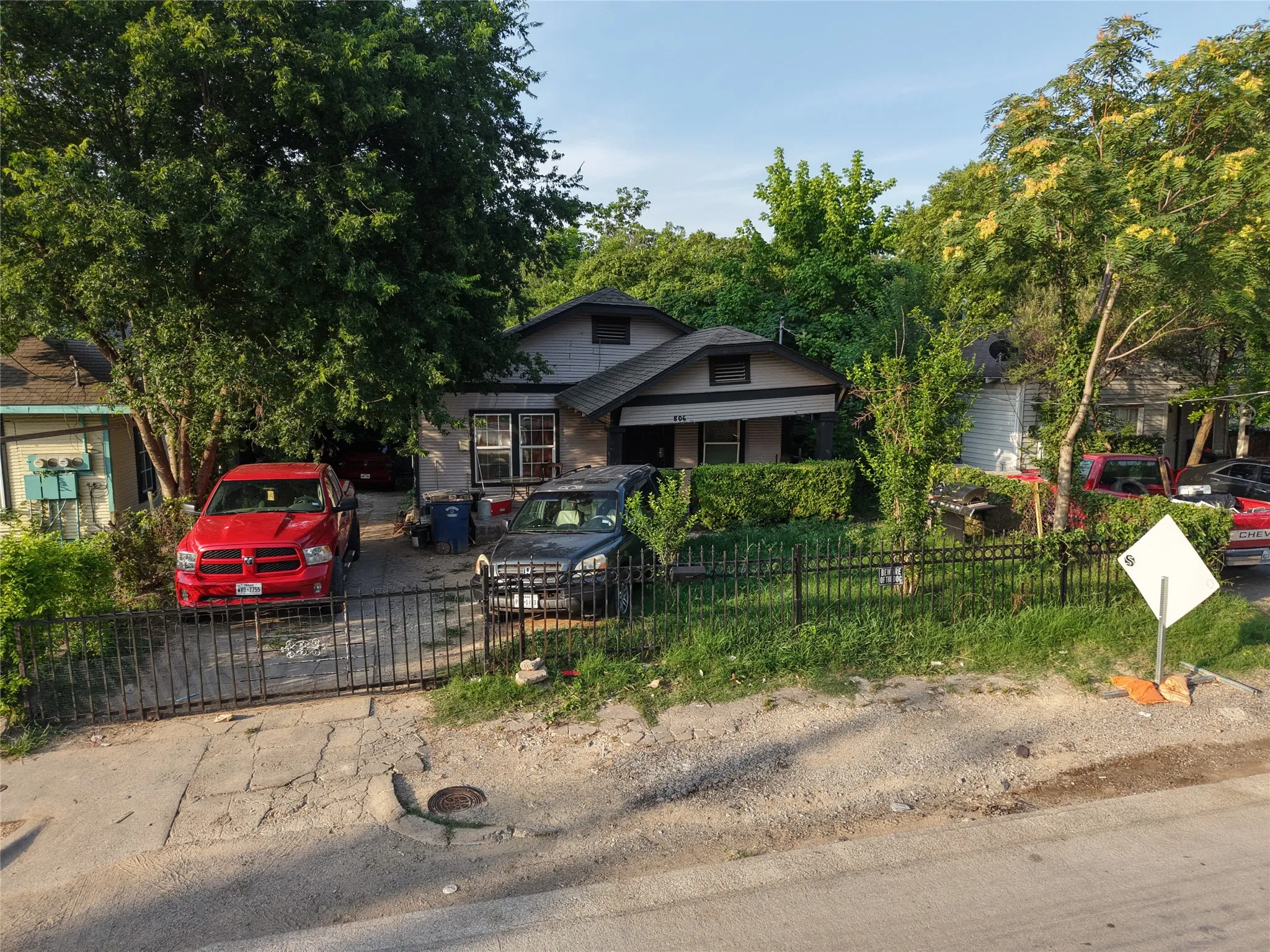 Unimproved Land For Sale in Dallas County , 806 E 12TH Street, Dallas, Texas 75203, 0, 0, Garage spaces, 0 Sqft, built in 1945, mls#21233842, Real Estate Agent in Dallas, Homes For Sale in Dallas county, Homes For Sale in Dallas, Realtor in Dallas Texas, Real Estate Brokerage Independent Realty Texas, Luminita Cordes Realtor