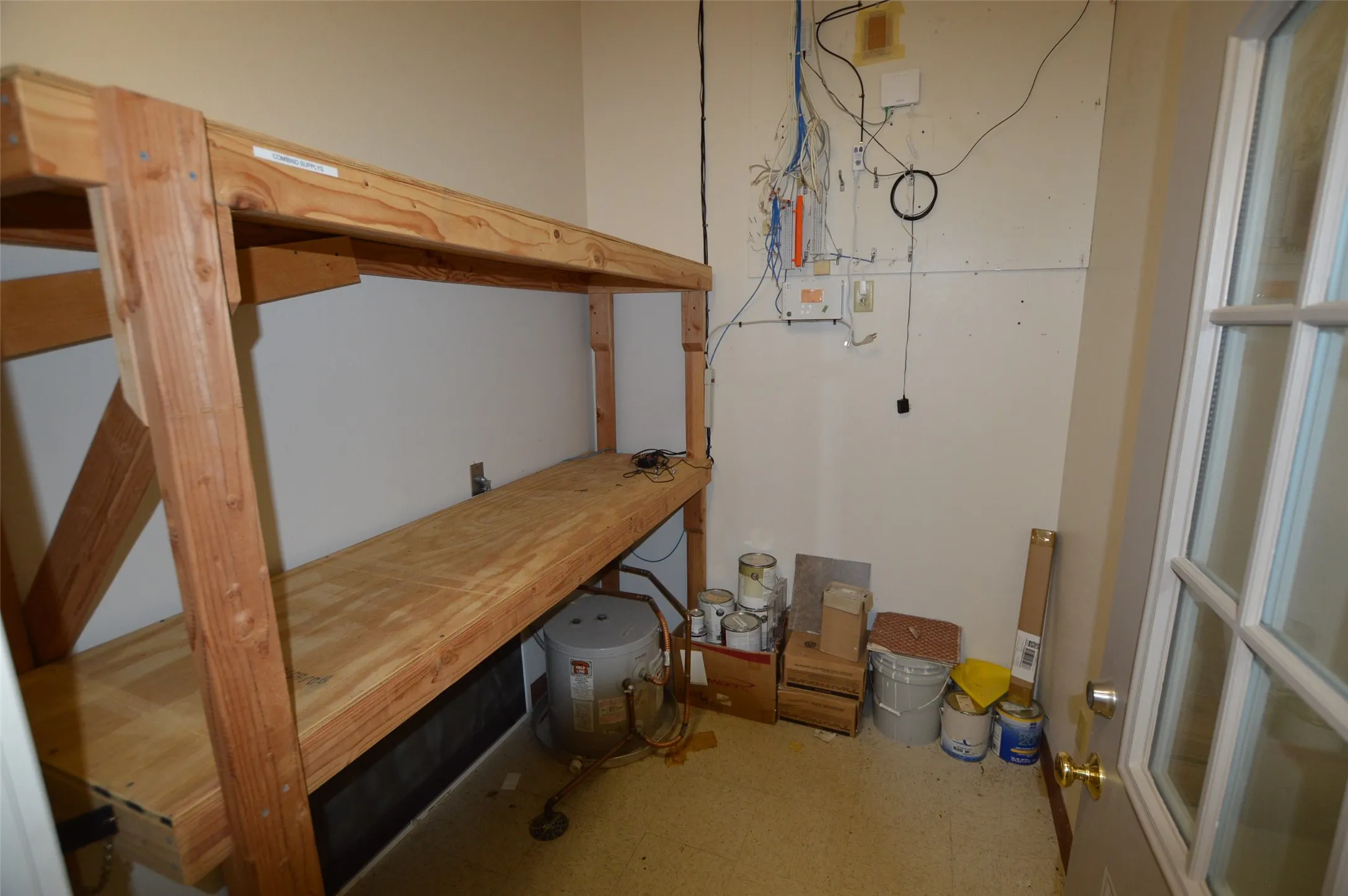 Storage behind break area
