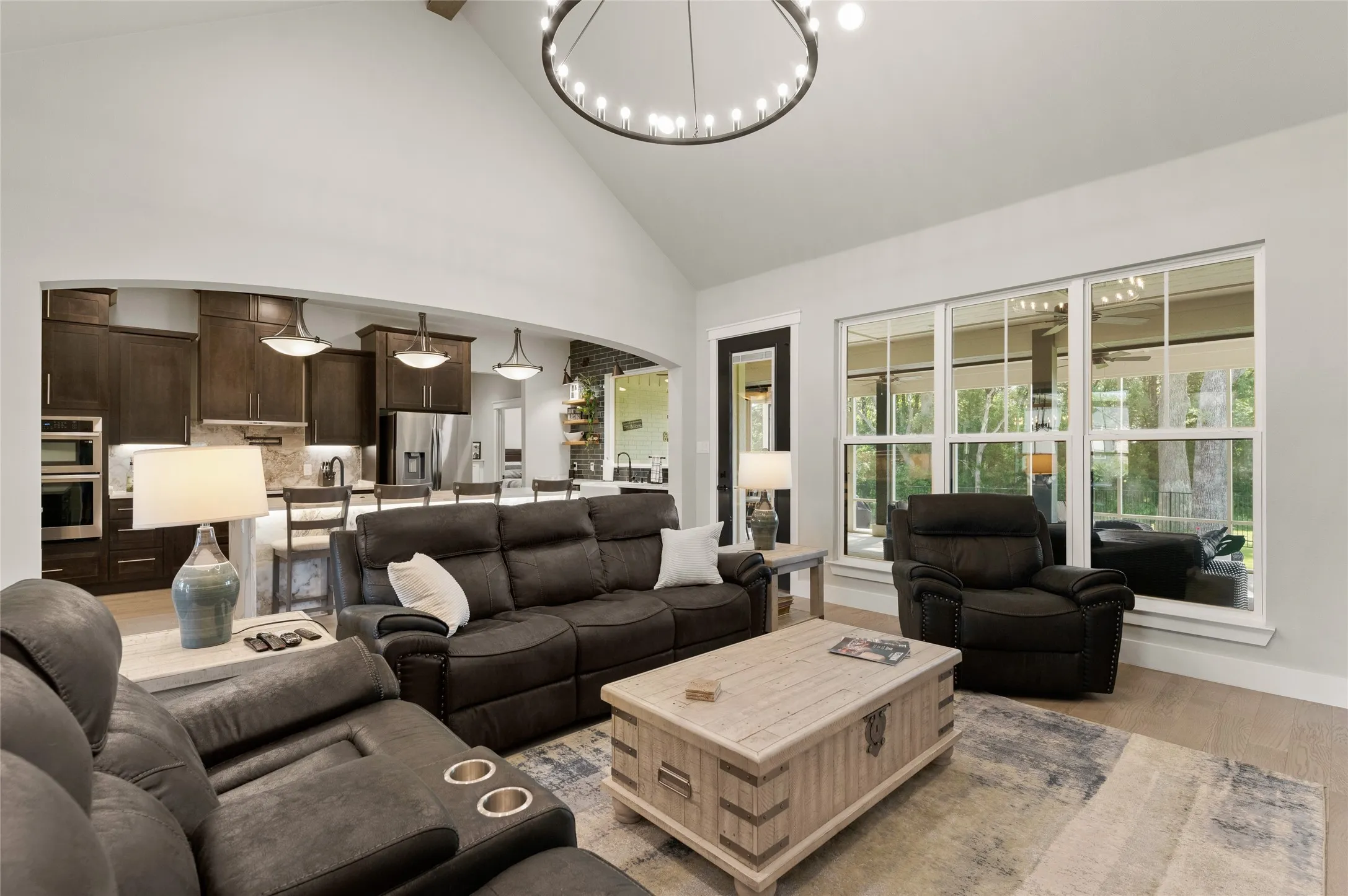 Single Family Residence For Sale in Grayson County , 160 Bent Oak Drive, Pottsboro, Texas 75076, 4 Bedroom, 4 Bathroom, 2 Garage spaces, 2,639 Sqft, built in 2023, Preowned, mls#21235888, Real Estate Agent in Pottsboro, Homes For Sale in Grayson county, Homes For Sale in Pottsboro, Realtor in Pottsboro Texas, Real Estate Brokerage Independent Realty Texas, Luminita Cordes Realtor