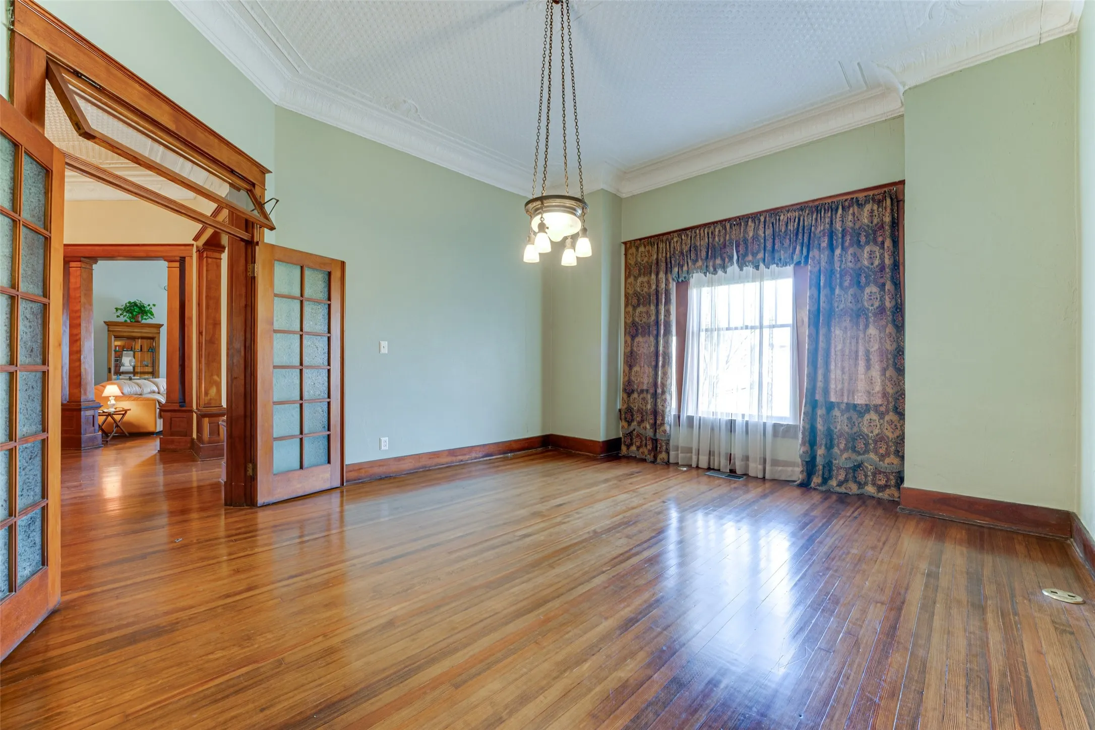 Dining Room off Rotunda