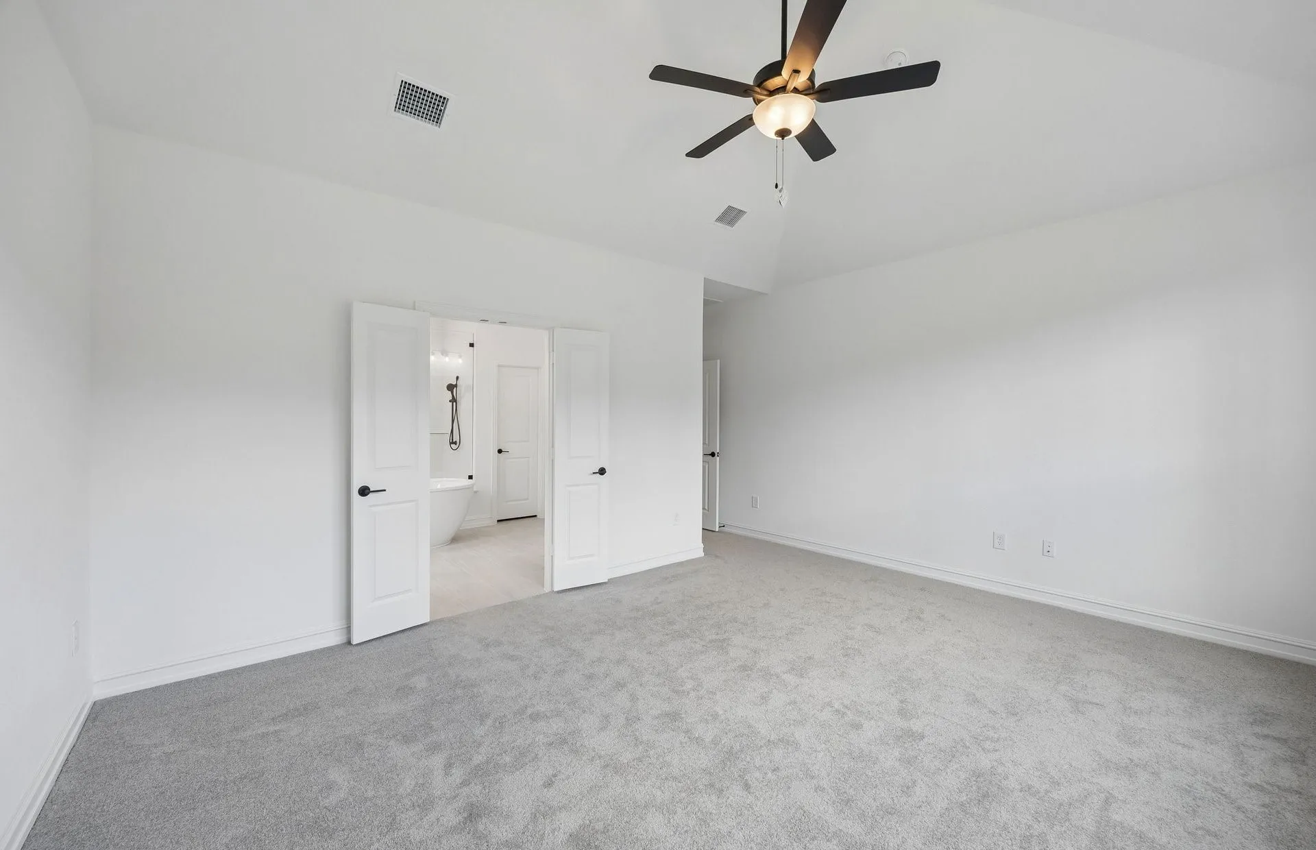 Private primary bedroom