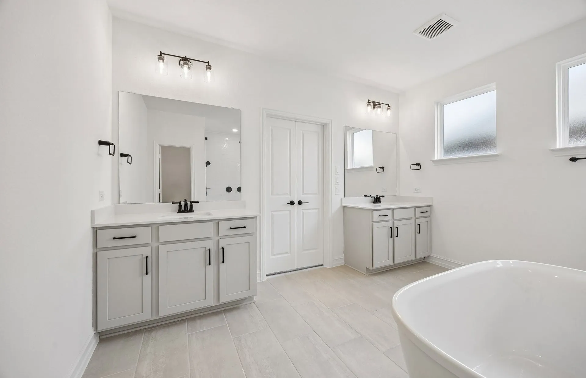 Double vanity in primary bath