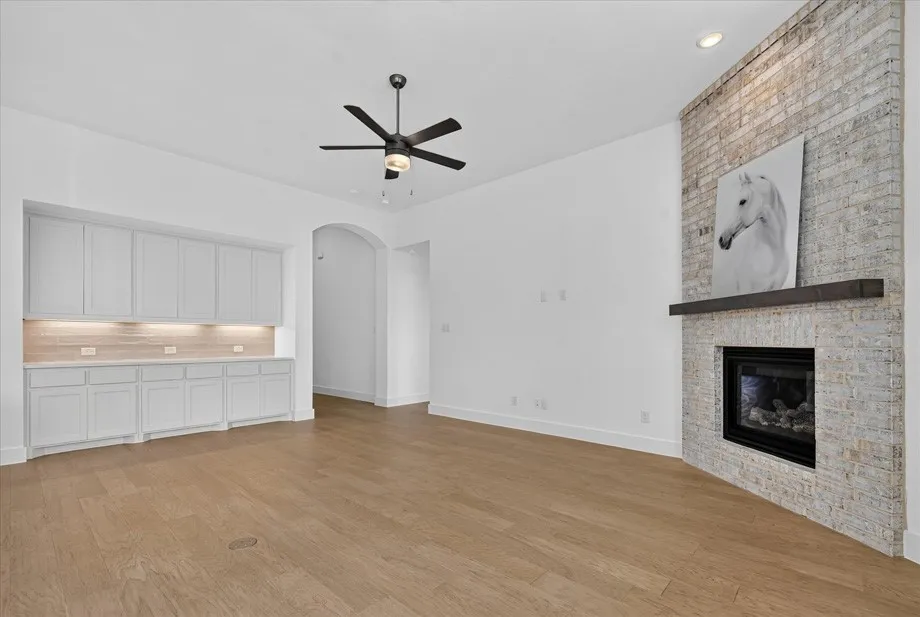 Single Family Residence For Sale in Collin County , 2709 Shady Branch Lane, Mc Kinney, Texas 75071, 3 Bedroom, 3 Bathroom, 2 Garage spaces, 2,305 Sqft, built in 2026, New Construction - Incomplete, mls#21235997, Real Estate Agent in Mc Kinney, Homes For Sale in Collin county, Homes For Sale in Mc Kinney, Realtor in Mc Kinney Texas, Real Estate Brokerage Independent Realty Texas, Luminita Cordes Realtor