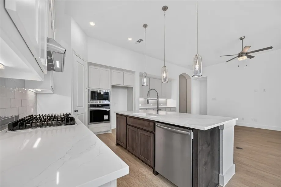Single Family Residence For Sale in Collin County , 2709 Shady Branch Lane, Mc Kinney, Texas 75071, 3 Bedroom, 3 Bathroom, 2 Garage spaces, 2,305 Sqft, built in 2026, New Construction - Incomplete, mls#21235997, Real Estate Agent in Mc Kinney, Homes For Sale in Collin county, Homes For Sale in Mc Kinney, Realtor in Mc Kinney Texas, Real Estate Brokerage Independent Realty Texas, Luminita Cordes Realtor