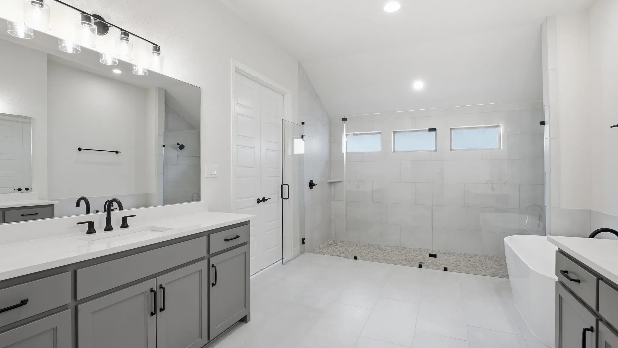 Single Family Residence For Sale in Rockwall County , 1926 Vantage Drive, Rockwall, Texas 75087, 4 Bedroom, 5 Bathroom, 3 Garage spaces, 3,545 Sqft, built in 2026, New Construction - Incomplete, mls#21236033, Real Estate Agent in Rockwall, Homes For Sale in Rockwall county, Homes For Sale in Rockwall, Realtor in Rockwall Texas, Real Estate Brokerage Independent Realty Texas, Luminita Cordes Realtor
