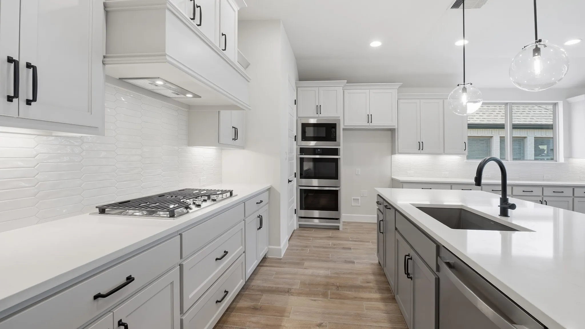 Single Family Residence For Sale in Rockwall County , 1926 Vantage Drive, Rockwall, Texas 75087, 4 Bedroom, 5 Bathroom, 3 Garage spaces, 3,545 Sqft, built in 2026, New Construction - Incomplete, mls#21236033, Real Estate Agent in Rockwall, Homes For Sale in Rockwall county, Homes For Sale in Rockwall, Realtor in Rockwall Texas, Real Estate Brokerage Independent Realty Texas, Luminita Cordes Realtor