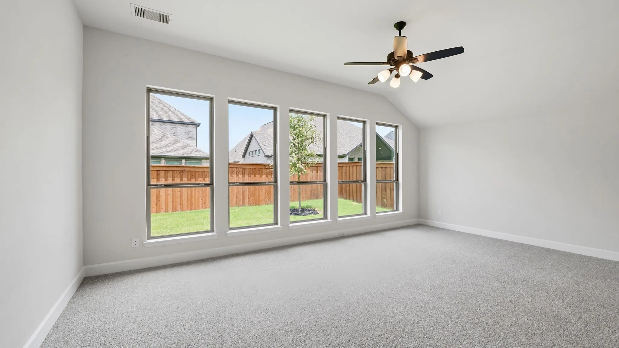 Single Family Residence For Sale in Rockwall County , 1926 Vantage Drive, Rockwall, Texas 75087, 4 Bedroom, 5 Bathroom, 3 Garage spaces, 3,545 Sqft, built in 2026, New Construction - Incomplete, mls#21236033, Real Estate Agent in Rockwall, Homes For Sale in Rockwall county, Homes For Sale in Rockwall, Realtor in Rockwall Texas, Real Estate Brokerage Independent Realty Texas, Luminita Cordes Realtor