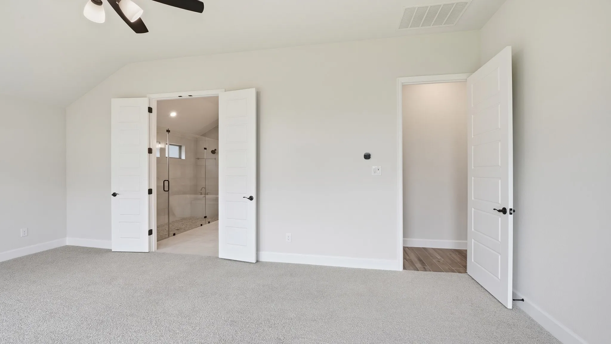 Single Family Residence For Sale in Rockwall County , 1926 Vantage Drive, Rockwall, Texas 75087, 4 Bedroom, 5 Bathroom, 3 Garage spaces, 3,545 Sqft, built in 2026, New Construction - Incomplete, mls#21236033, Real Estate Agent in Rockwall, Homes For Sale in Rockwall county, Homes For Sale in Rockwall, Realtor in Rockwall Texas, Real Estate Brokerage Independent Realty Texas, Luminita Cordes Realtor
