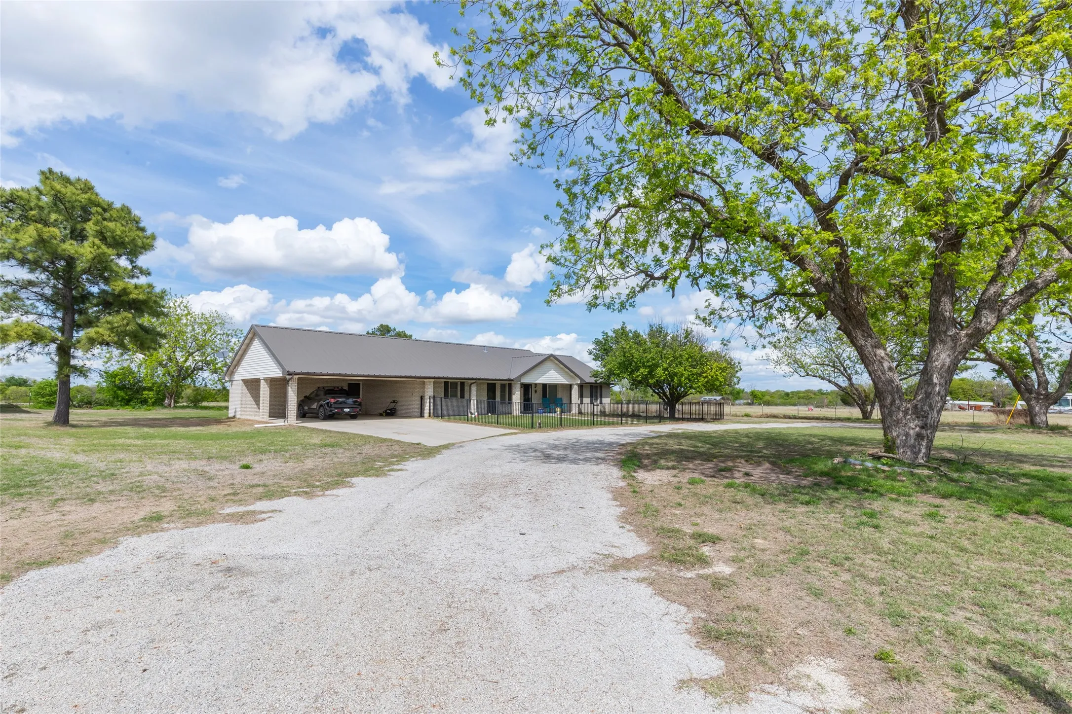 Single Family Residence For Sale in Callahan County , 13158 HWY 36, Cross Plains, Texas 76443, 4 Bedroom, 2 Bathroom, Garage spaces, 2,405 Sqft, built in 2008, Preowned, Price $449,900, mls#21233769, Real Estate Agent in Cross Plains, Homes For Sale in Callahan county, Homes For Sale in Cross Plains, Realtor in Cross Plains Texas, Real Estate Brokerage Independent Realty Texas, Luminita Cordes Realtor