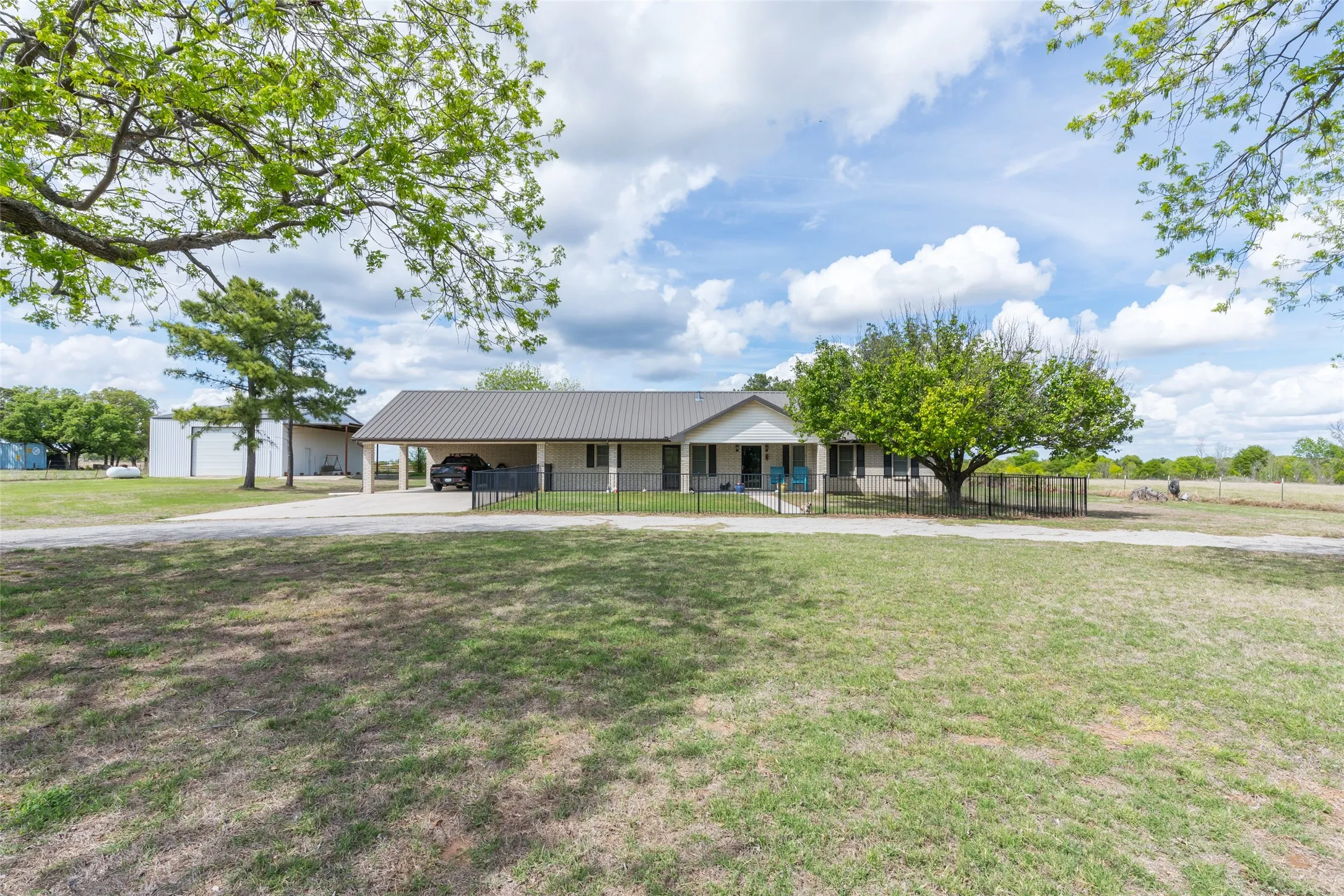 Single Family Residence For Sale in Callahan County , 13158 HWY 36, Cross Plains, Texas 76443, 4 Bedroom, 2 Bathroom, Garage spaces, 2,405 Sqft, built in 2008, Preowned, Price $449,900, mls#21233769, Real Estate Agent in Cross Plains, Homes For Sale in Callahan county, Homes For Sale in Cross Plains, Realtor in Cross Plains Texas, Real Estate Brokerage Independent Realty Texas, Luminita Cordes Realtor
