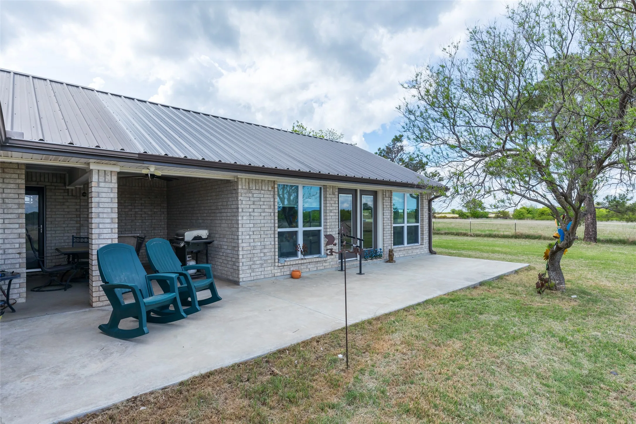 Single Family Residence For Sale in Callahan County , 13158 HWY 36, Cross Plains, Texas 76443, 4 Bedroom, 2 Bathroom, Garage spaces, 2,405 Sqft, built in 2008, Preowned, Price $449,900, mls#21233769, Real Estate Agent in Cross Plains, Homes For Sale in Callahan county, Homes For Sale in Cross Plains, Realtor in Cross Plains Texas, Real Estate Brokerage Independent Realty Texas, Luminita Cordes Realtor