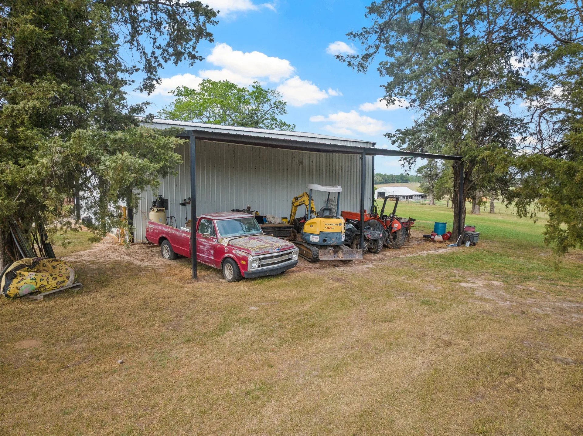 Single Family Residence For Sale in Wood County , 1018 County Road 4287, Winnsboro, Texas 75494, 3 Bedroom, 2 Bathroom, Garage spaces, 1,155 Sqft, built in 1865, Preowned, Price $1,200,000, mls#21235779, Real Estate Agent in Winnsboro, Homes For Sale in Wood county, Homes For Sale in Winnsboro, Realtor in Winnsboro Texas, Real Estate Brokerage Independent Realty Texas, Luminita Cordes Realtor