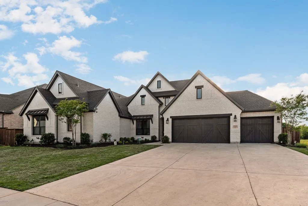 Single Family Residence For Sale in Collin County , 3501 Truro Street, Celina, Texas 75009, 4 Bedroom, 4 Bathroom, 2 Garage spaces, 3,559 Sqft, built in 2023, mls#21235908, Real Estate Agent in Celina, Homes For Sale in Collin county, Homes For Sale in Celina, Realtor in Celina Texas, Real Estate Brokerage Independent Realty Texas, Luminita Cordes Realtor