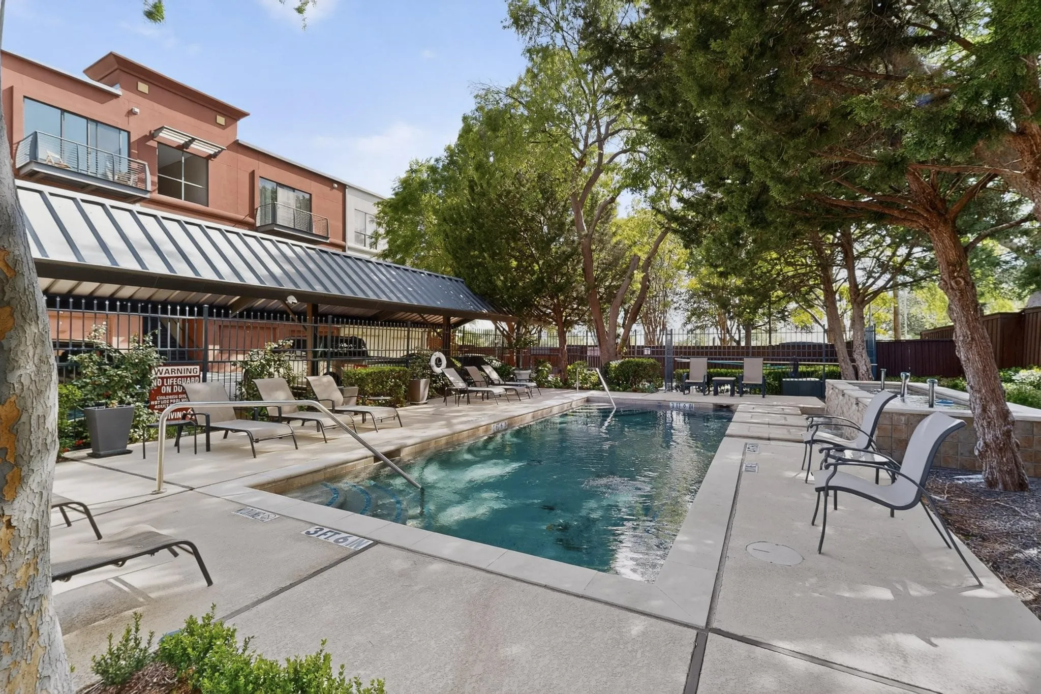 Condominium For Sale in Dallas County , 4605 Cedar Springs Road 224, Dallas, Texas 75219, 1 Bedroom, 1 Bathroom, Garage spaces, 749 Sqft, built in 2005, mls#21236107, Real Estate Agent in Dallas, Homes For Sale in Dallas county, Homes For Sale in Dallas, Realtor in Dallas Texas, Real Estate Brokerage Independent Realty Texas, Luminita Cordes Realtor