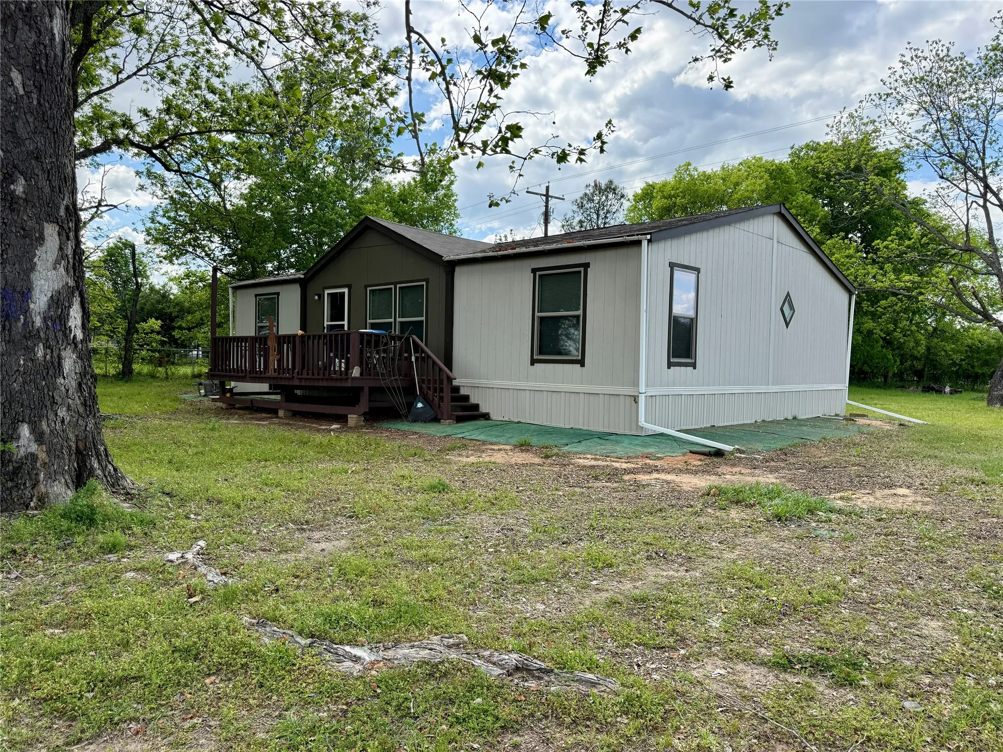 Mobile Home For Sale in Van Zandt County , 764 Fm 1255, Grand Saline, Texas 75140, 3 Bedroom, 2 Bathroom, Garage spaces, 1,408 Sqft, built in 2021, Preowned, Price $313,500, mls#21230453, Real Estate Agent in Grand Saline, Homes For Sale in Van Zandt county, Homes For Sale in Grand Saline, Realtor in Grand Saline Texas, Real Estate Brokerage Independent Realty Texas, Luminita Cordes Realtor