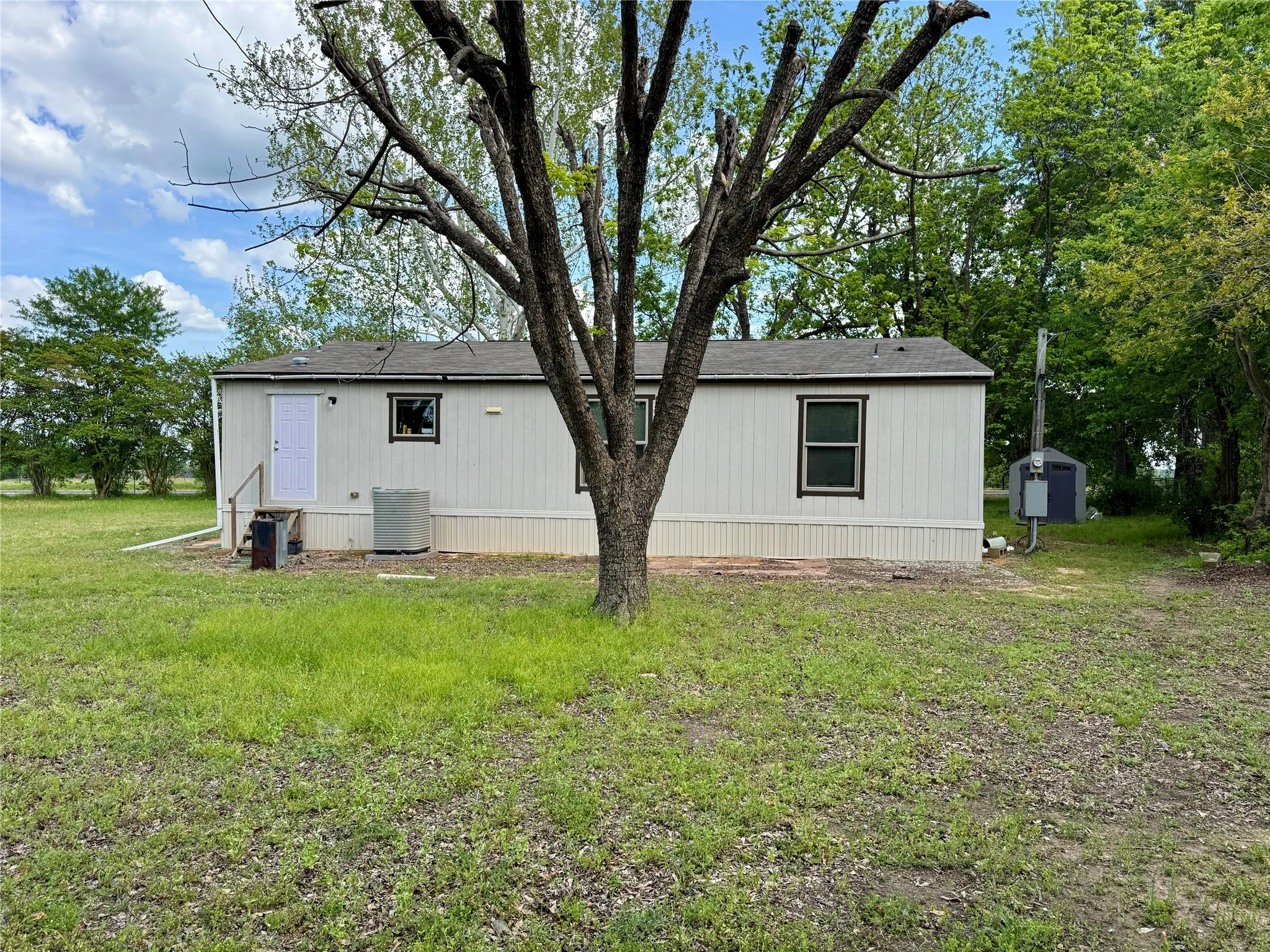 Mobile Home For Sale in Van Zandt County , 764 Fm 1255, Grand Saline, Texas 75140, 3 Bedroom, 2 Bathroom, Garage spaces, 1,408 Sqft, built in 2021, Preowned, Price $313,500, mls#21230453, Real Estate Agent in Grand Saline, Homes For Sale in Van Zandt county, Homes For Sale in Grand Saline, Realtor in Grand Saline Texas, Real Estate Brokerage Independent Realty Texas, Luminita Cordes Realtor
