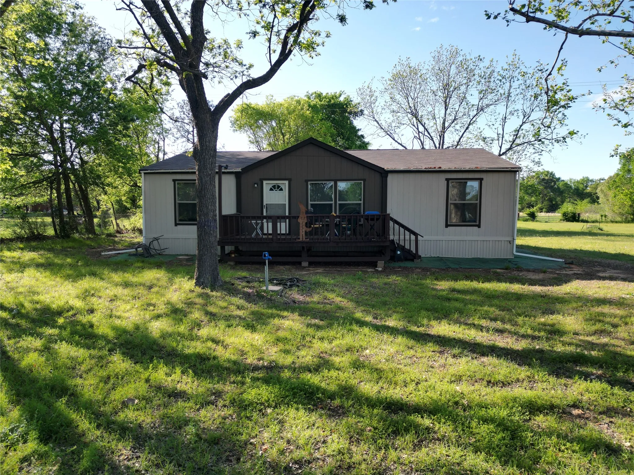 Mobile Home For Sale in Van Zandt County , 764 Fm 1255, Grand Saline, Texas 75140, 3 Bedroom, 2 Bathroom, Garage spaces, 1,408 Sqft, built in 2021, Preowned, Price $313,500, mls#21230453, Real Estate Agent in Grand Saline, Homes For Sale in Van Zandt county, Homes For Sale in Grand Saline, Realtor in Grand Saline Texas, Real Estate Brokerage Independent Realty Texas, Luminita Cordes Realtor
