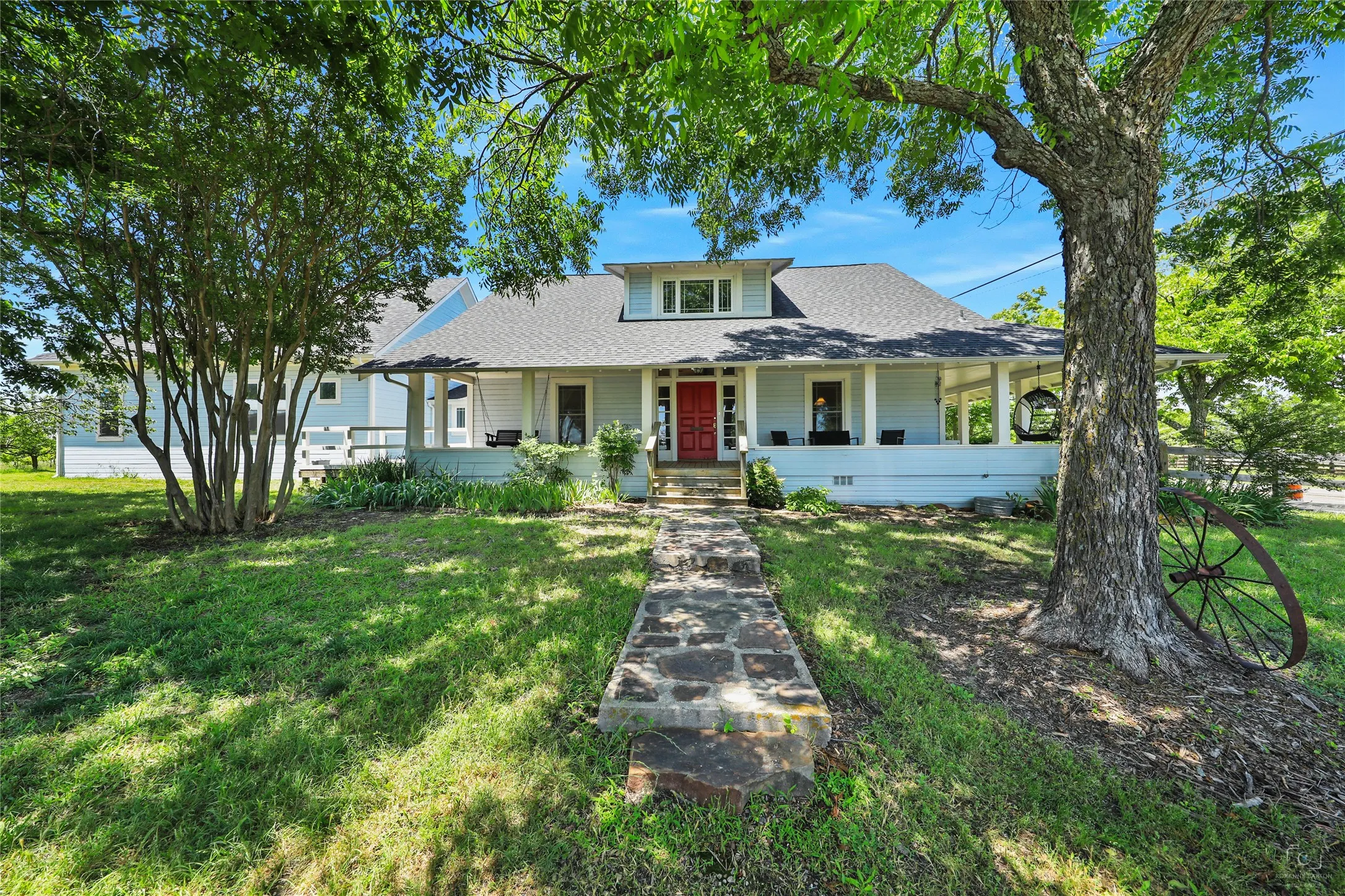 Farm For Sale in Collin County , 4302 Fm 2862, Anna, Texas 75409, 5 Bedroom, 4 Bathroom, Garage spaces, 5,309 Sqft, built in 1941, Price $3,200,000, mls#21235171, Real Estate Agent in Anna, Homes For Sale in Collin county, Homes For Sale in Anna, Realtor in Anna Texas, Real Estate Brokerage Independent Realty Texas, Luminita Cordes Realtor