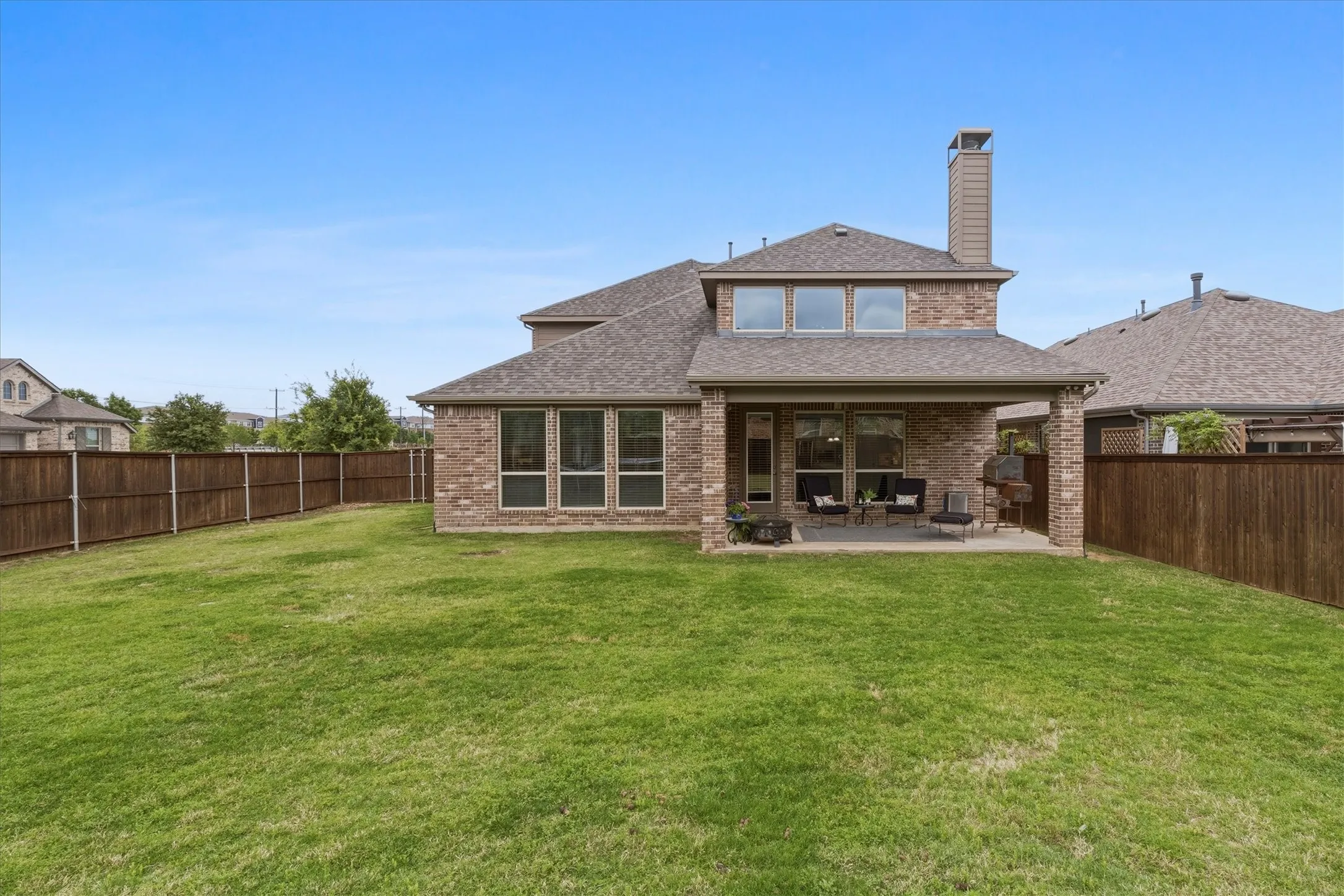 Single Family Residence For Sale in Collin County , 1319 Bridgewater Boulevard, Celina, Texas 75009, 5 Bedroom, 4 Bathroom, 3 Garage spaces, 3,585 Sqft, built in 2018, Preowned, mls#21235644, Real Estate Agent in Celina, Homes For Sale in Collin county, Homes For Sale in Celina, Realtor in Celina Texas, Real Estate Brokerage Independent Realty Texas, Luminita Cordes Realtor
