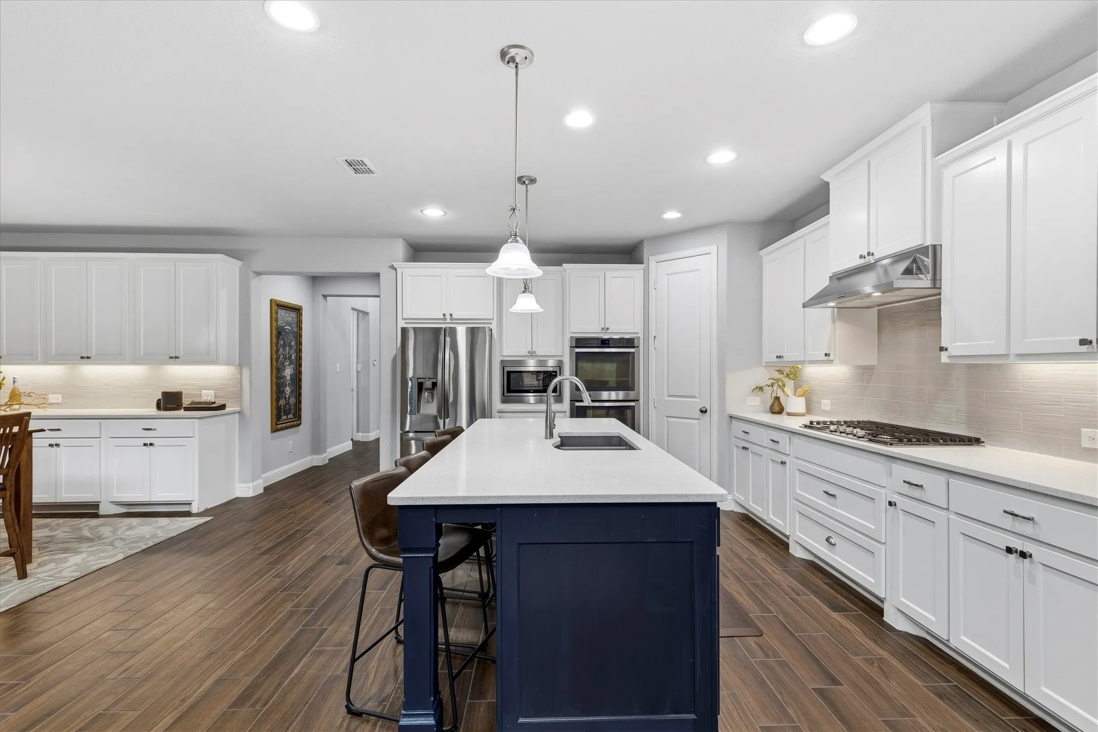 Single Family Residence For Sale in Collin County , 1319 Bridgewater Boulevard, Celina, Texas 75009, 5 Bedroom, 4 Bathroom, 3 Garage spaces, 3,585 Sqft, built in 2018, Preowned, mls#21235644, Real Estate Agent in Celina, Homes For Sale in Collin county, Homes For Sale in Celina, Realtor in Celina Texas, Real Estate Brokerage Independent Realty Texas, Luminita Cordes Realtor
