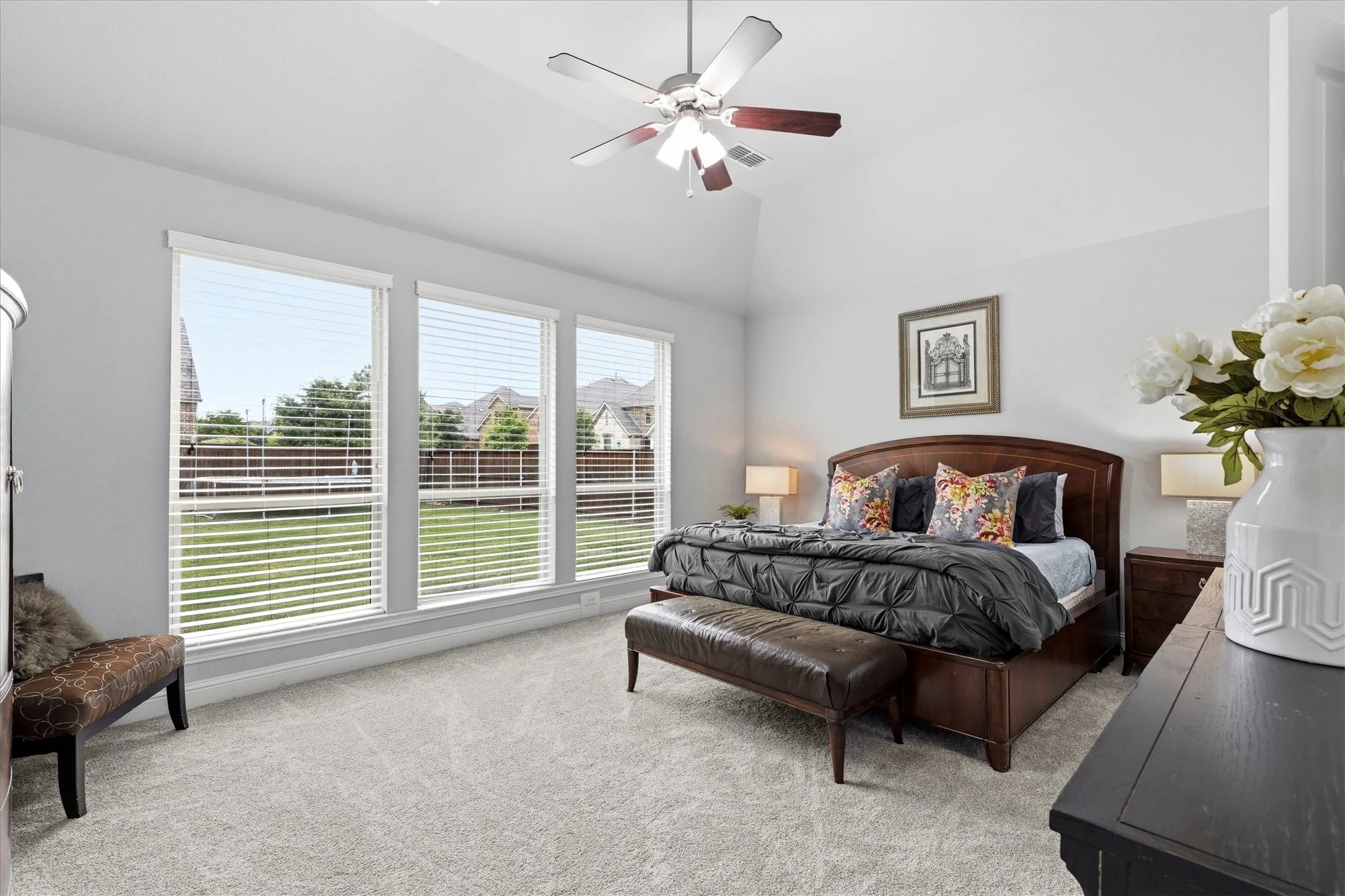 Single Family Residence For Sale in Collin County , 1319 Bridgewater Boulevard, Celina, Texas 75009, 5 Bedroom, 4 Bathroom, 3 Garage spaces, 3,585 Sqft, built in 2018, Preowned, mls#21235644, Real Estate Agent in Celina, Homes For Sale in Collin county, Homes For Sale in Celina, Realtor in Celina Texas, Real Estate Brokerage Independent Realty Texas, Luminita Cordes Realtor