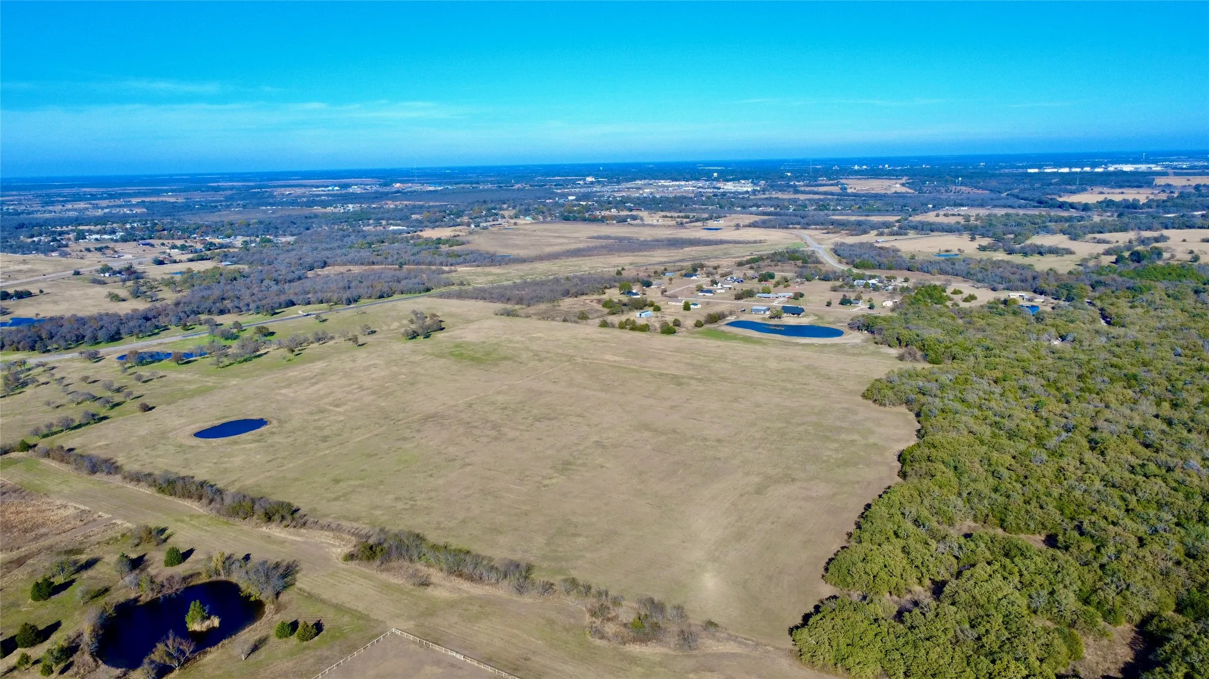 Unimproved Land For Sale in Navarro County , 55.258 Acres. State Hwy 31 Bypass, Corsicana, Texas 75110, 0, 0, Garage spaces, 0 Sqft, built in 0, Price $1,265,408, mls#21236191, Real Estate Agent in Corsicana, Homes For Sale in Navarro county, Homes For Sale in Corsicana, Realtor in Corsicana Texas, Real Estate Brokerage Independent Realty Texas, Luminita Cordes Realtor