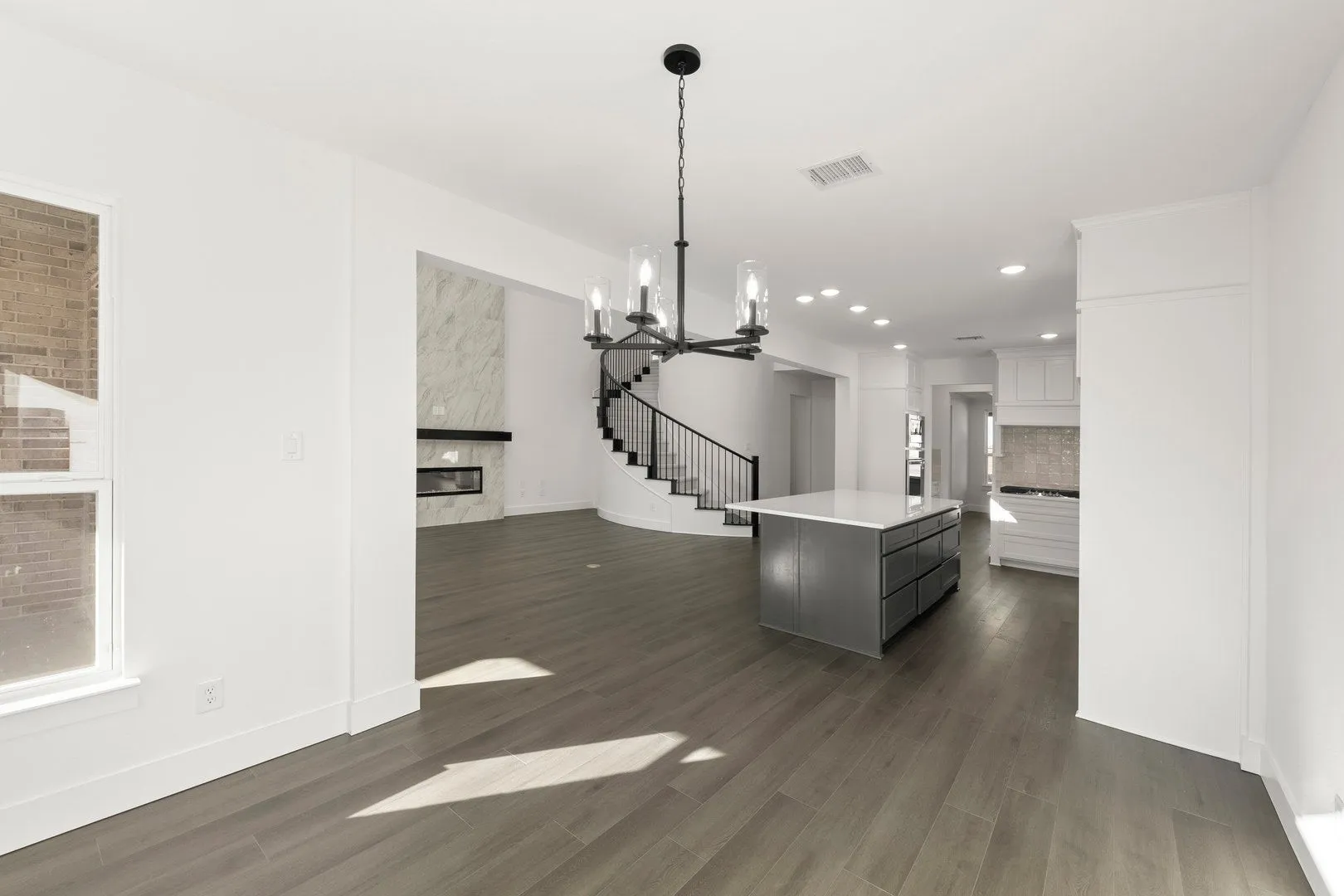 Single Family Residence For Sale in Denton County , 6300 Muller Creek Drive, Celina, Texas 75009, 6 Bedroom, 4 Bathroom, 2 Garage spaces, 3,506 Sqft, built in 2025, New Construction - Complete, mls#21236207, Real Estate Agent in Celina, Homes For Sale in Denton county, Homes For Sale in Celina, Realtor in Celina Texas, Real Estate Brokerage Independent Realty Texas, Luminita Cordes Realtor