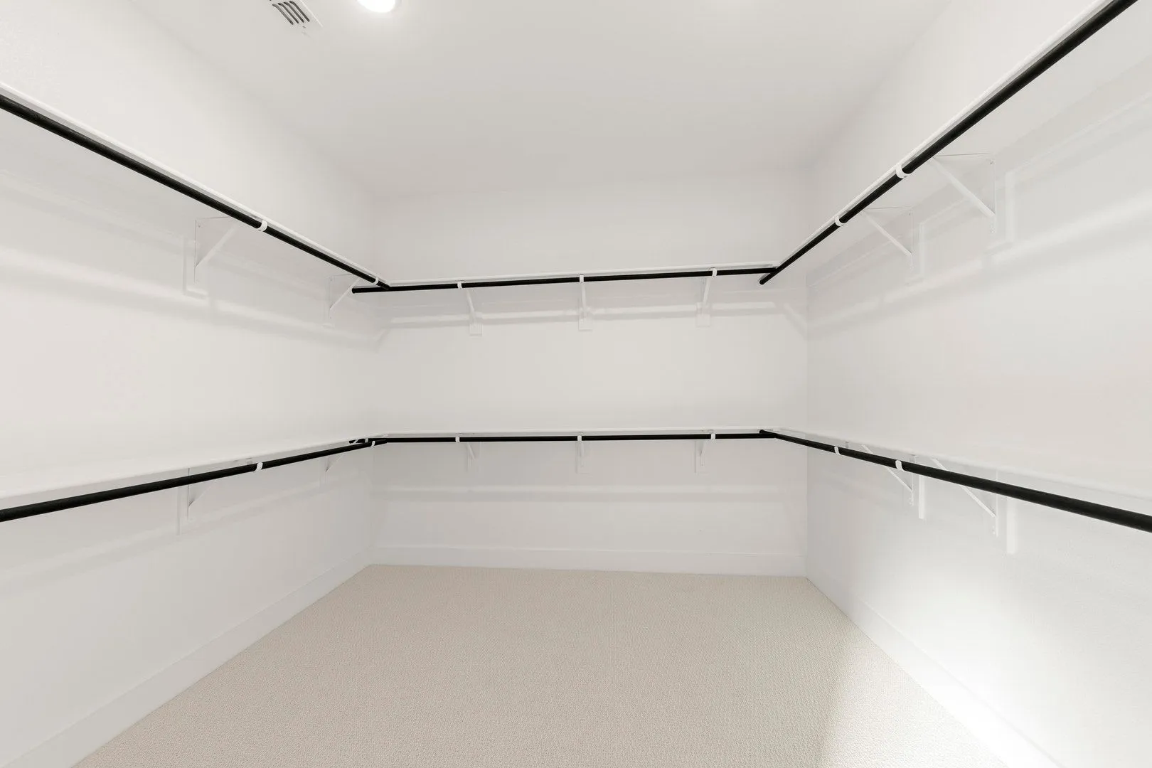 Single Family Residence For Sale in Denton County , 6300 Muller Creek Drive, Celina, Texas 75009, 6 Bedroom, 4 Bathroom, 2 Garage spaces, 3,506 Sqft, built in 2025, New Construction - Complete, mls#21236207, Real Estate Agent in Celina, Homes For Sale in Denton county, Homes For Sale in Celina, Realtor in Celina Texas, Real Estate Brokerage Independent Realty Texas, Luminita Cordes Realtor
