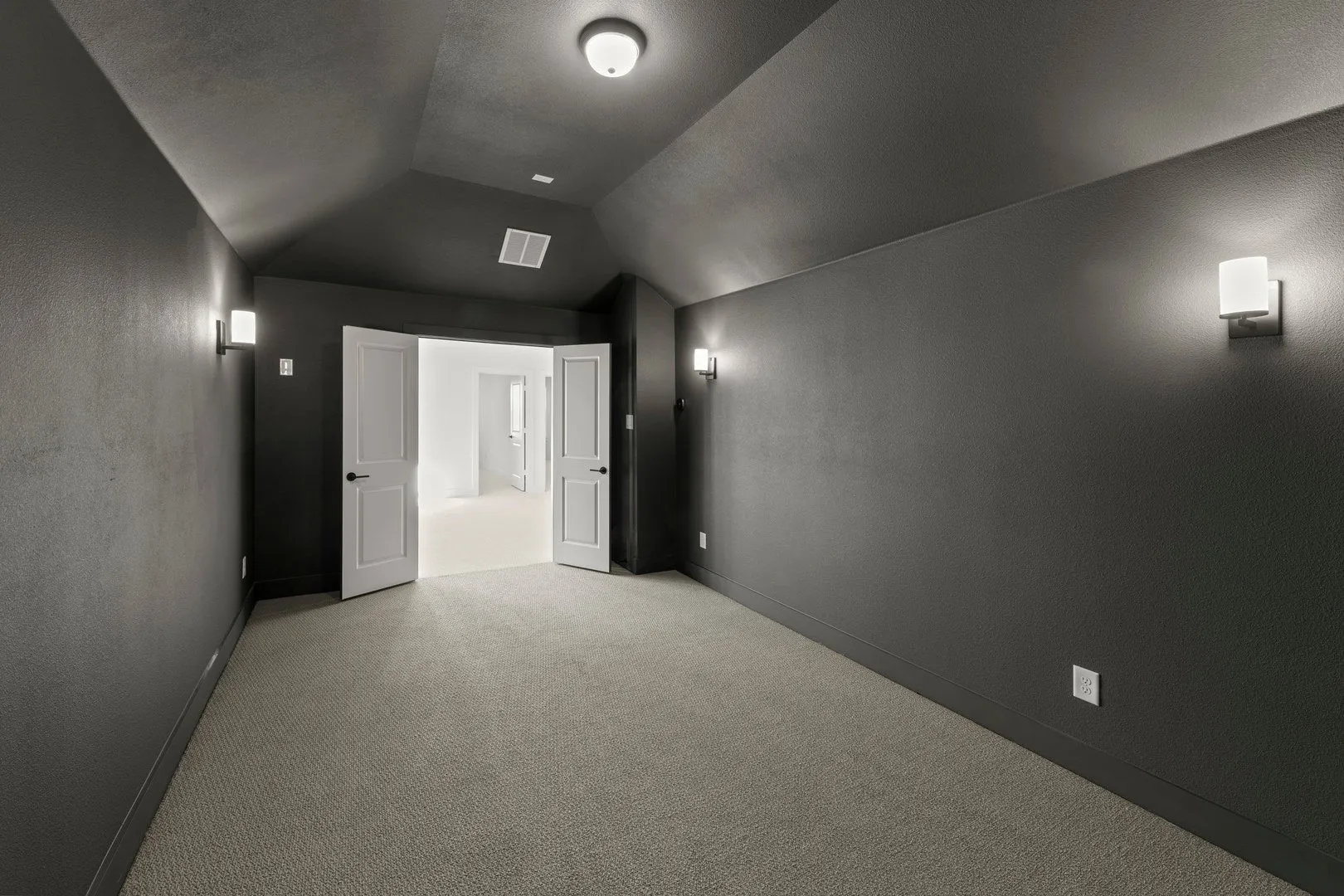 Single Family Residence For Sale in Denton County , 6300 Muller Creek Drive, Celina, Texas 75009, 6 Bedroom, 4 Bathroom, 2 Garage spaces, 3,506 Sqft, built in 2025, New Construction - Complete, mls#21236207, Real Estate Agent in Celina, Homes For Sale in Denton county, Homes For Sale in Celina, Realtor in Celina Texas, Real Estate Brokerage Independent Realty Texas, Luminita Cordes Realtor