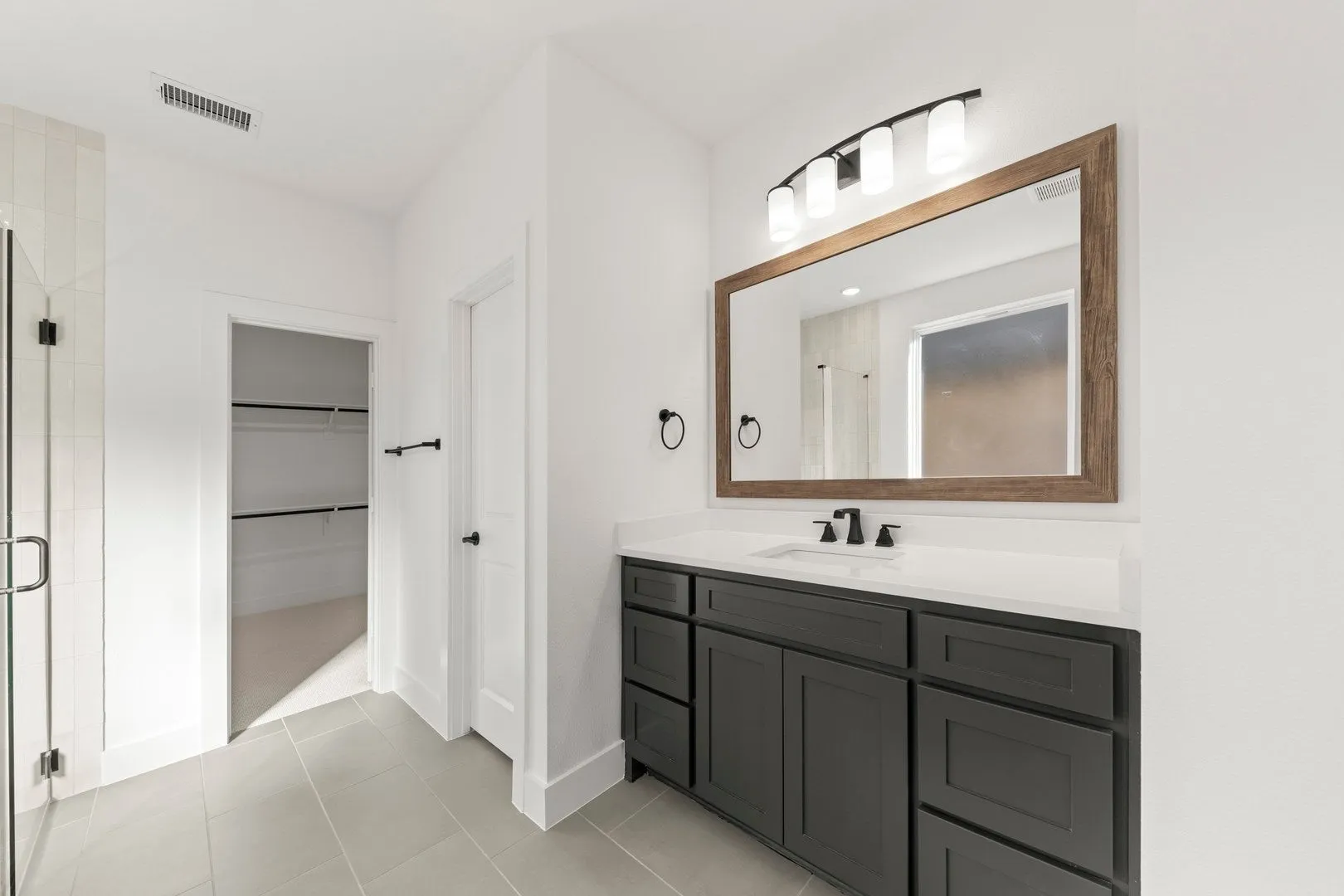 Single Family Residence For Sale in Denton County , 6300 Muller Creek Drive, Celina, Texas 75009, 6 Bedroom, 4 Bathroom, 2 Garage spaces, 3,506 Sqft, built in 2025, New Construction - Complete, mls#21236207, Real Estate Agent in Celina, Homes For Sale in Denton county, Homes For Sale in Celina, Realtor in Celina Texas, Real Estate Brokerage Independent Realty Texas, Luminita Cordes Realtor