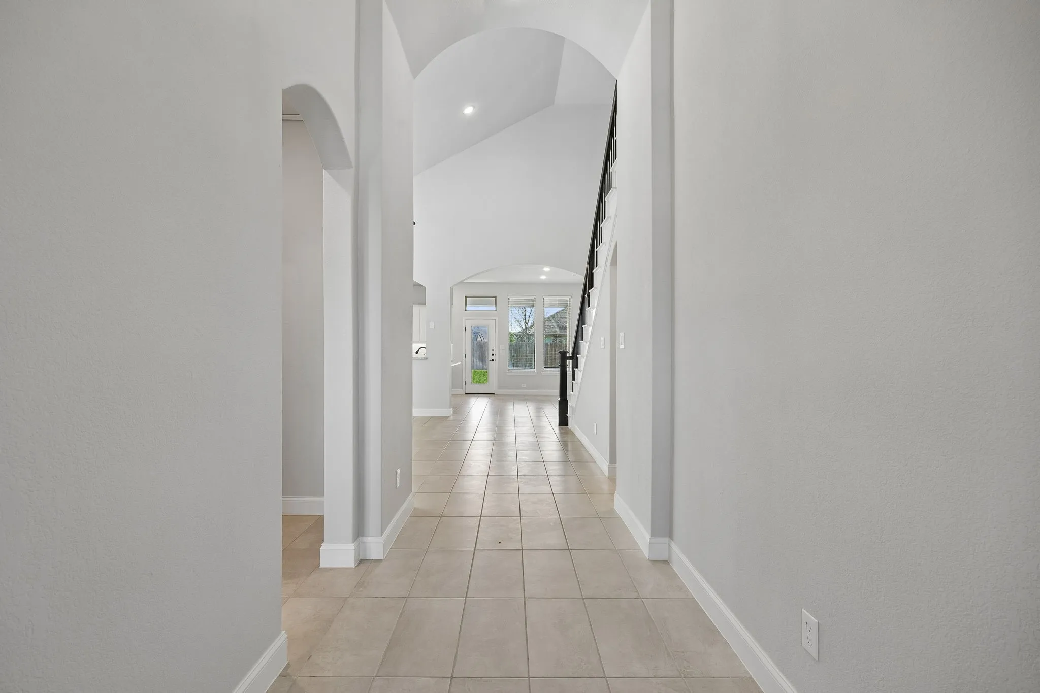 Single Family Residence For Sale in Kaufman County , 117 Joshua Tree Court, Forney, Texas 75126, 5 Bedroom, 4 Bathroom, 2 Garage spaces, 3,050 Sqft, built in 2021, Preowned, mls#21235914, Real Estate Agent in Forney, Homes For Sale in Kaufman county, Homes For Sale in Forney, Realtor in Forney Texas, Real Estate Brokerage Independent Realty Texas, Luminita Cordes Realtor