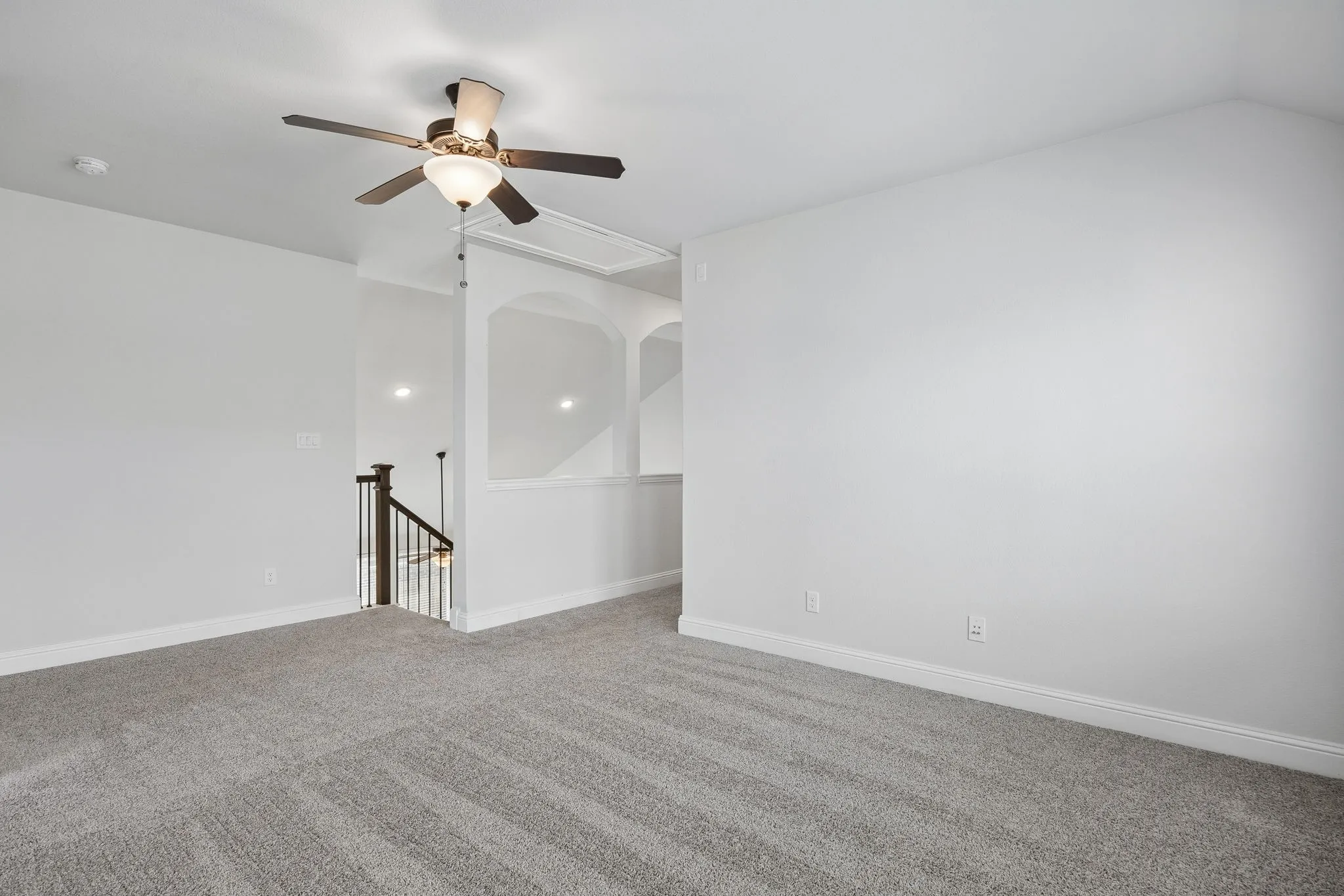 Single Family Residence For Sale in Kaufman County , 117 Joshua Tree Court, Forney, Texas 75126, 5 Bedroom, 4 Bathroom, 2 Garage spaces, 3,050 Sqft, built in 2021, Preowned, mls#21235914, Real Estate Agent in Forney, Homes For Sale in Kaufman county, Homes For Sale in Forney, Realtor in Forney Texas, Real Estate Brokerage Independent Realty Texas, Luminita Cordes Realtor