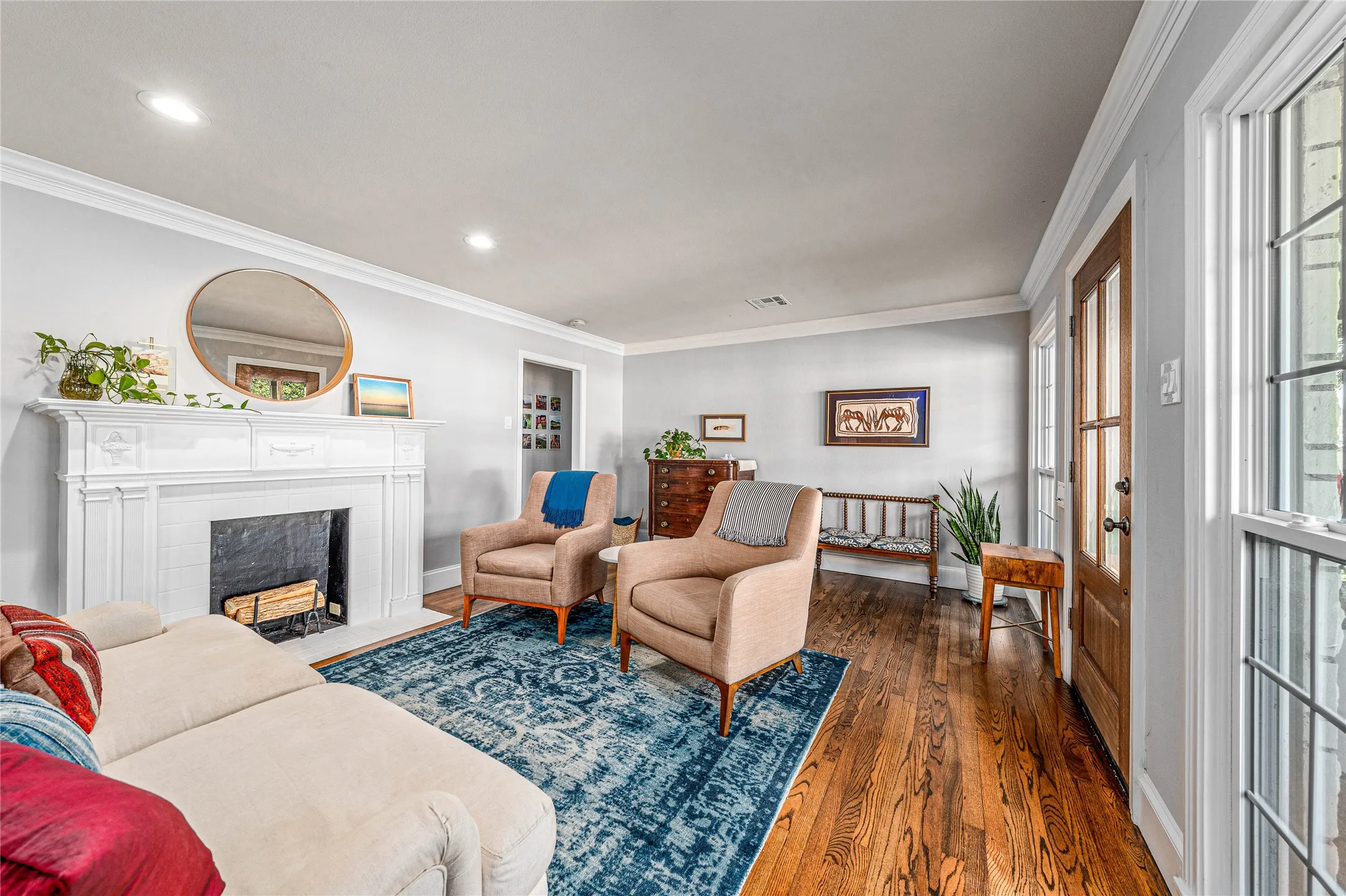 Single Family Residence For Sale in Mc Lennan County , 3218 Cumberland Avenue, Waco, Texas 76707, 3 Bedroom, 2 Bathroom, 2 Garage spaces, 2,112 Sqft, built in 1948, mls#21236198, Real Estate Agent in Waco, Homes For Sale in Mc Lennan county, Homes For Sale in Waco, Realtor in Waco Texas, Real Estate Brokerage Independent Realty Texas, Luminita Cordes Realtor