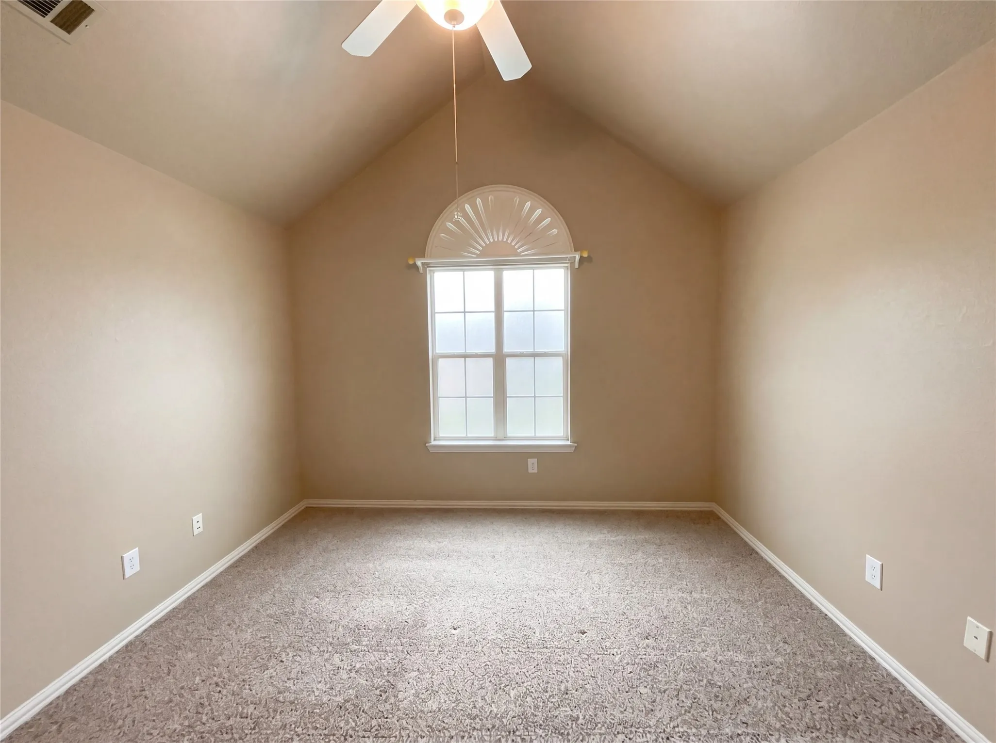 Single Family Residence For Sale in Denton County , 2400 Creekview Drive, Plano, Texas 75093, 5 Bedroom, 3 Bathroom, 2 Garage spaces, 2,939 Sqft, built in 1993, mls#21236252, Real Estate Agent in Plano, Homes For Sale in Denton county, Homes For Sale in Plano, Realtor in Plano Texas, Real Estate Brokerage Independent Realty Texas, Luminita Cordes Realtor