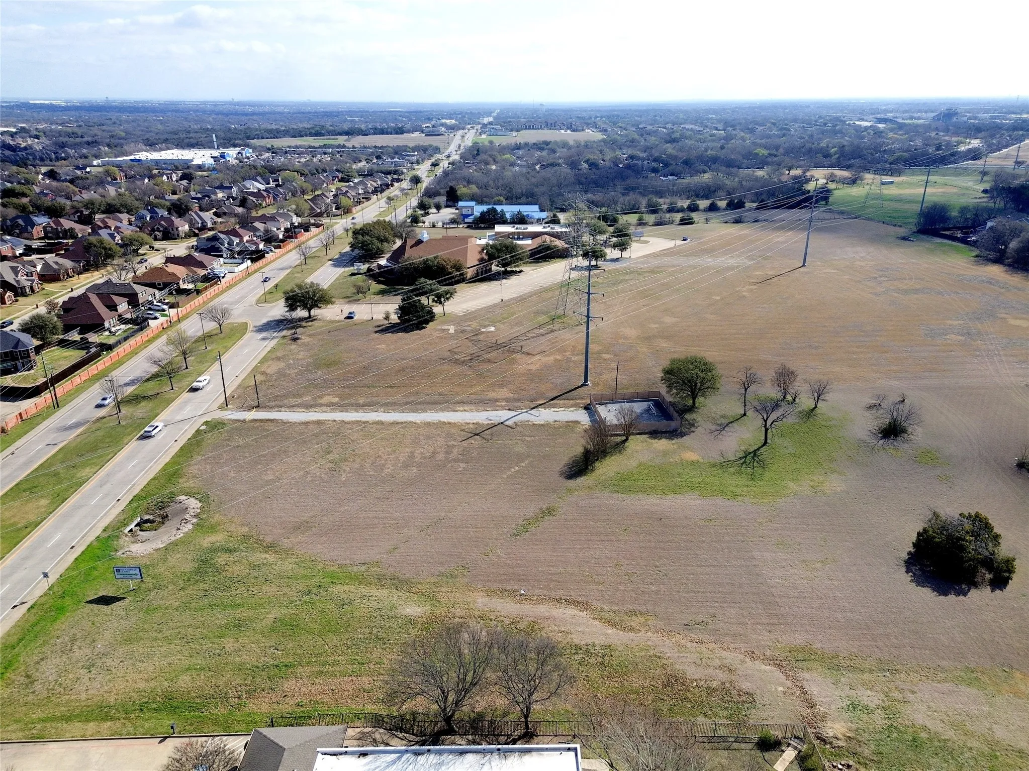Westside view looking East on Beltline Rd