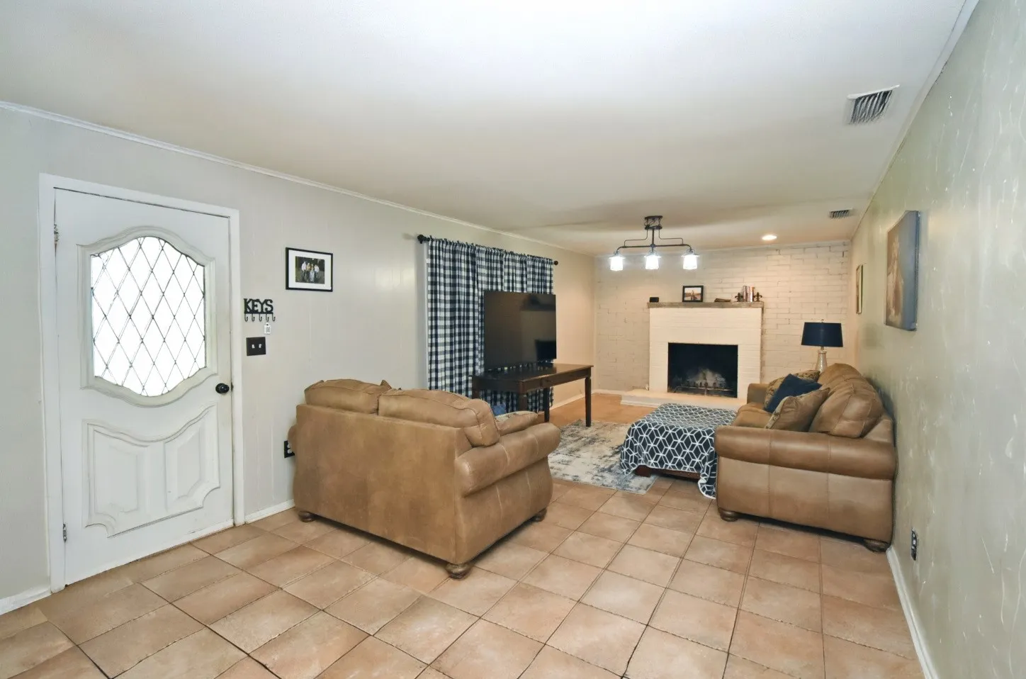Single Family Residence For Sale in Wood County , 599 County Road 1260, Quitman, Texas 75783, 2 Bedroom, 2 Bathroom, Garage spaces, 0 Sqft, built in 0, Preowned, mls#21234428, Real Estate Agent in Quitman, Homes For Sale in Wood county, Homes For Sale in Quitman, Realtor in Quitman Texas, Real Estate Brokerage Independent Realty Texas, Luminita Cordes Realtor