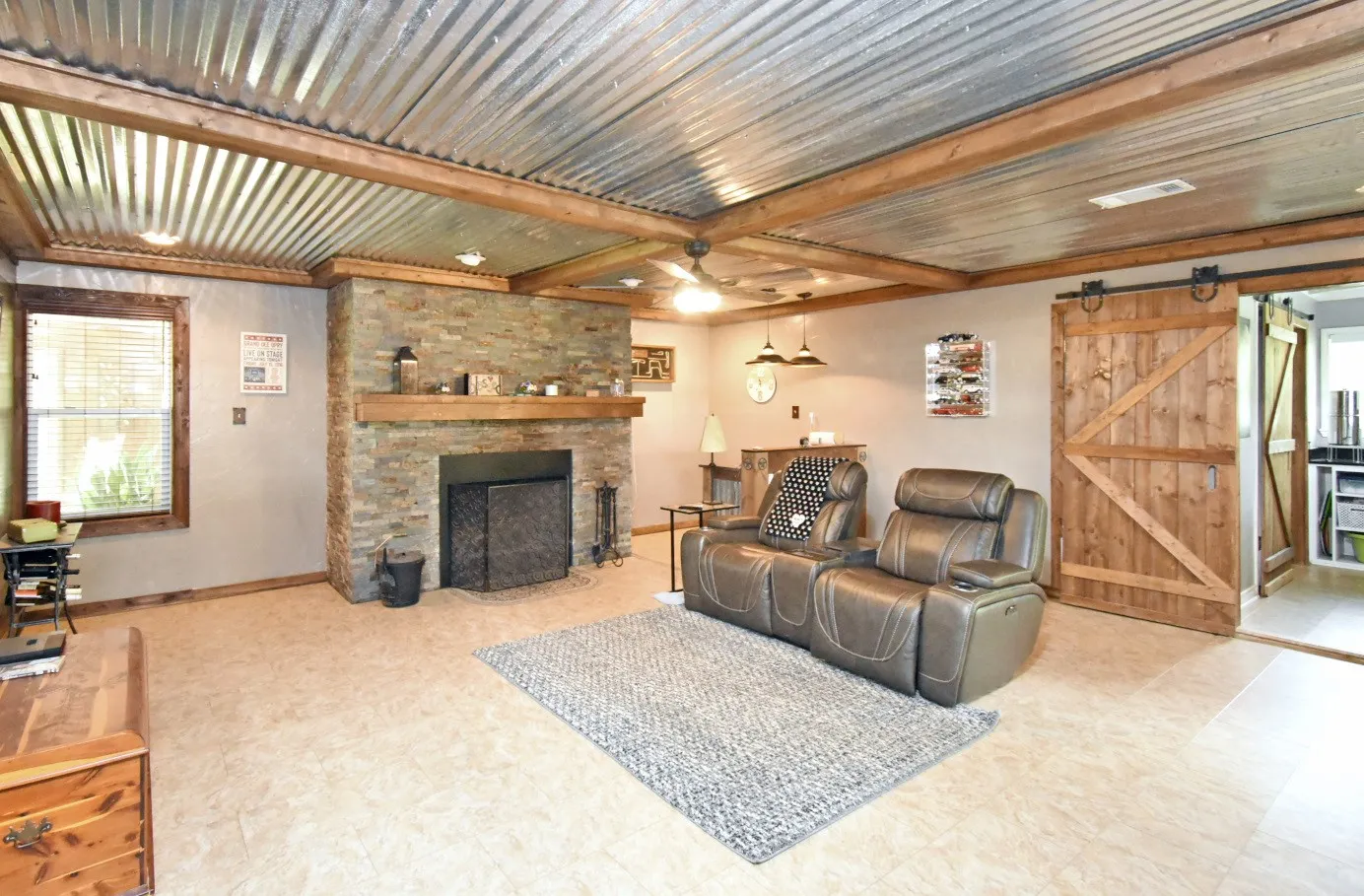 Single Family Residence For Sale in Wood County , 599 County Road 1260, Quitman, Texas 75783, 2 Bedroom, 2 Bathroom, Garage spaces, 0 Sqft, built in 0, Preowned, mls#21234428, Real Estate Agent in Quitman, Homes For Sale in Wood county, Homes For Sale in Quitman, Realtor in Quitman Texas, Real Estate Brokerage Independent Realty Texas, Luminita Cordes Realtor