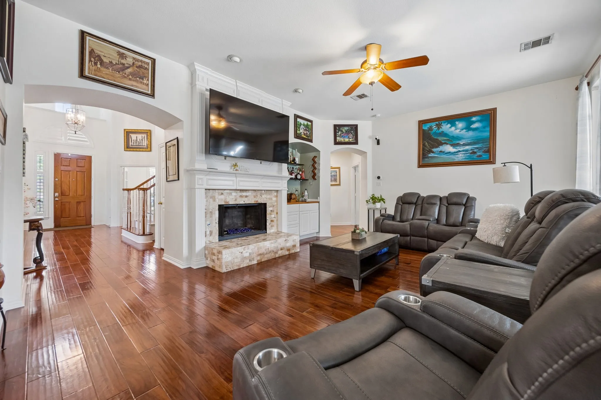 Single Family Residence For Sale in Collin County , 706 Furman Court, Allen, Texas 75013, 4 Bedroom, 4 Bathroom, 3 Garage spaces, 3,963 Sqft, built in 1999, Preowned, mls#21236296, Real Estate Agent in Allen, Homes For Sale in Collin county, Homes For Sale in Allen, Realtor in Allen Texas, Real Estate Brokerage Independent Realty Texas, Luminita Cordes Realtor